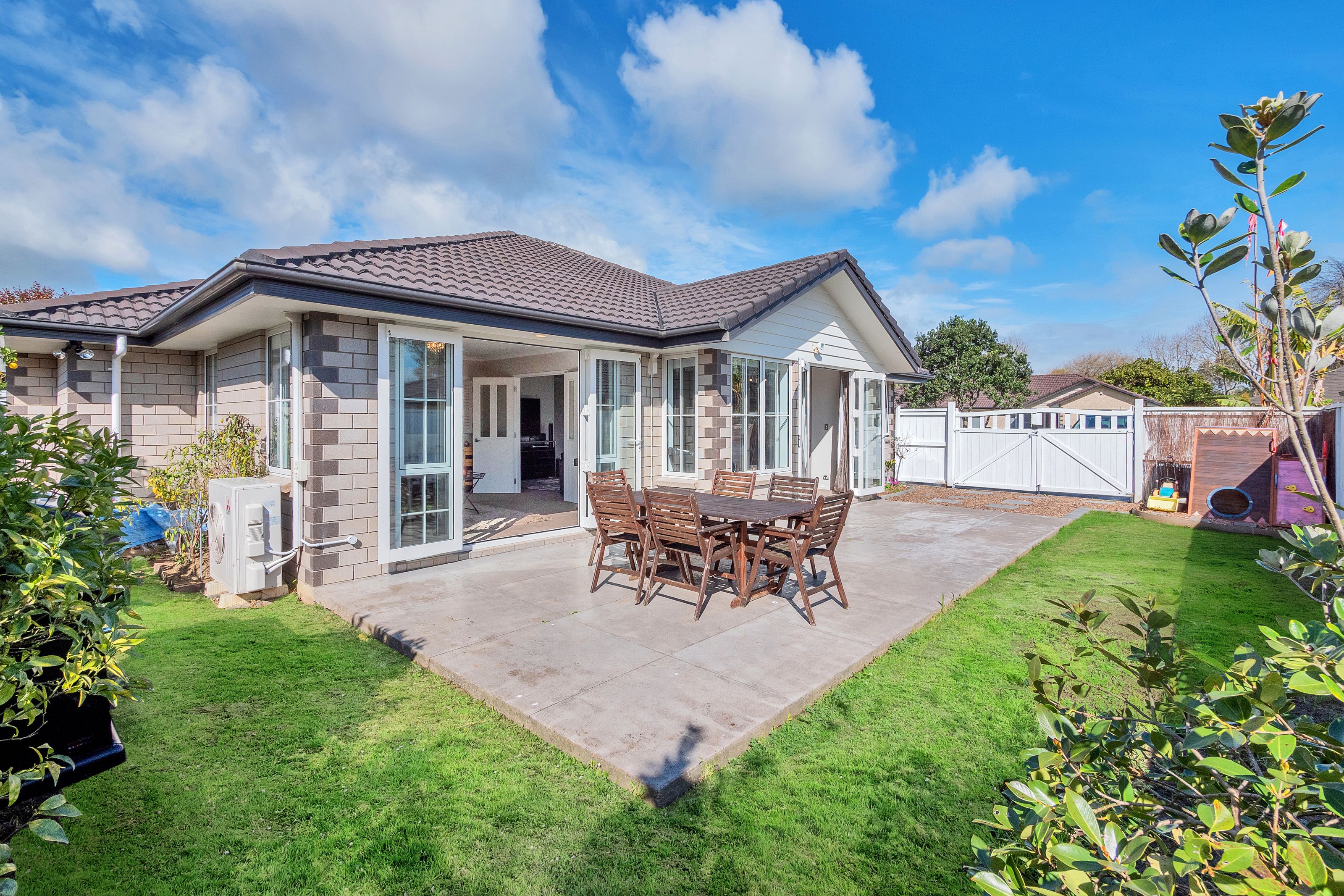 4 Pohutukawa Place, Karaka, Auckland