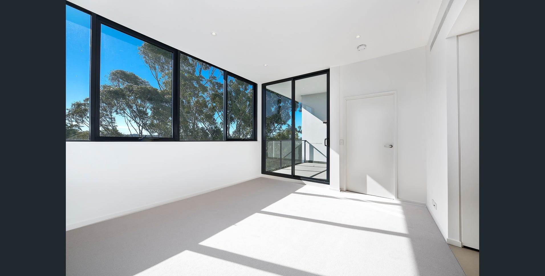 808/8 Saunders Close, Macquarie Park, NSW 2113