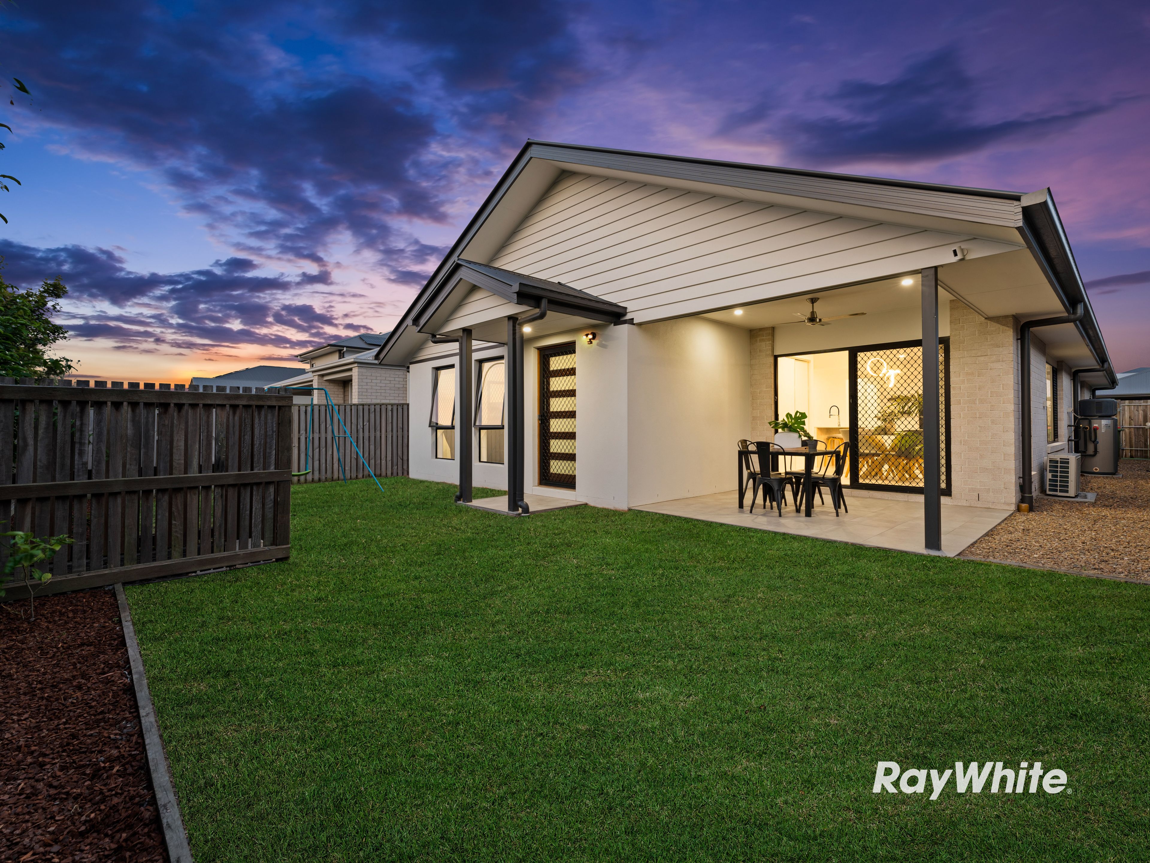 59 Macadamia Circuit, Park Ridge, QLD 4125