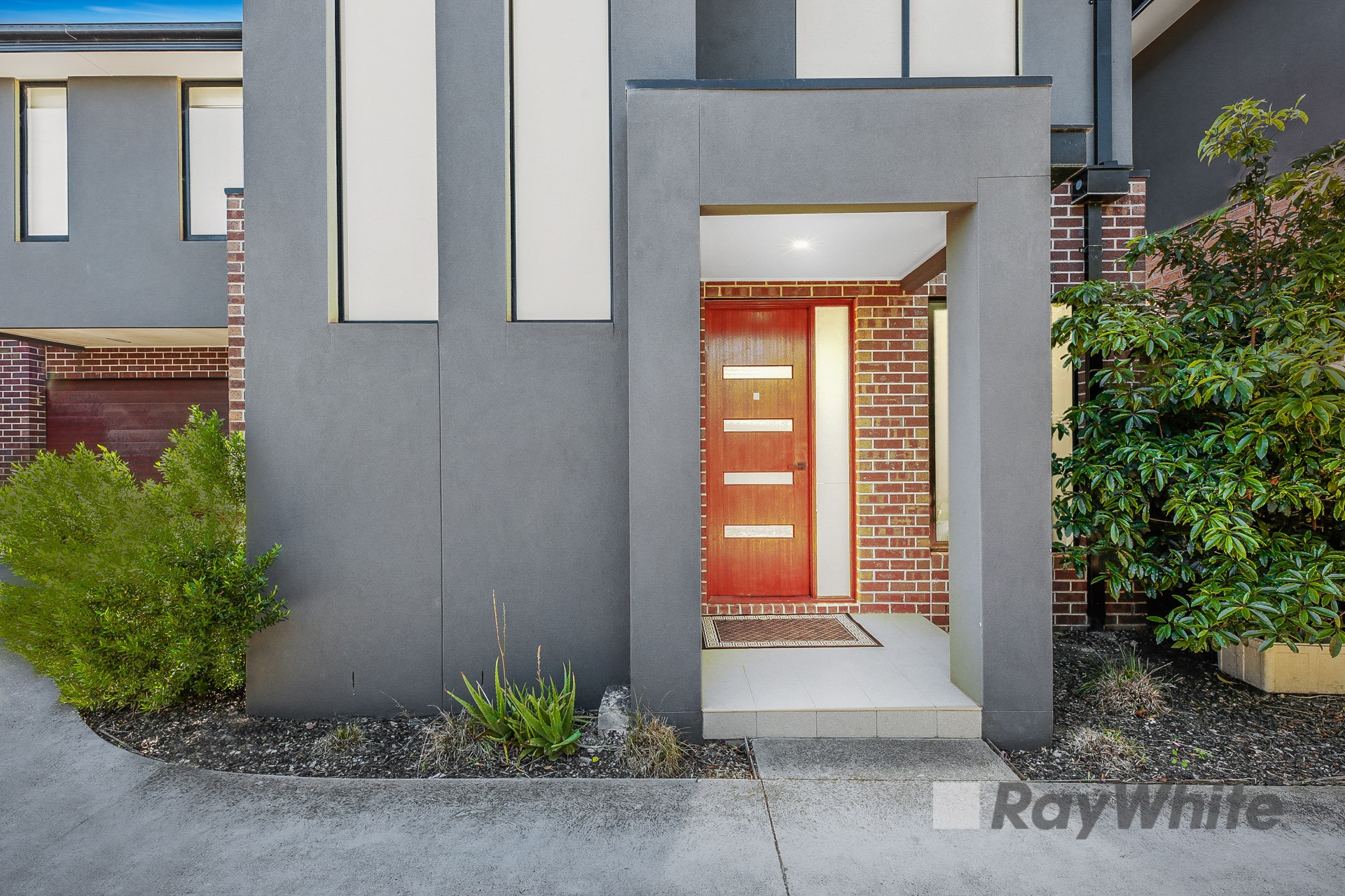 2/43 Carlisle Road, Hallam, VIC 3803