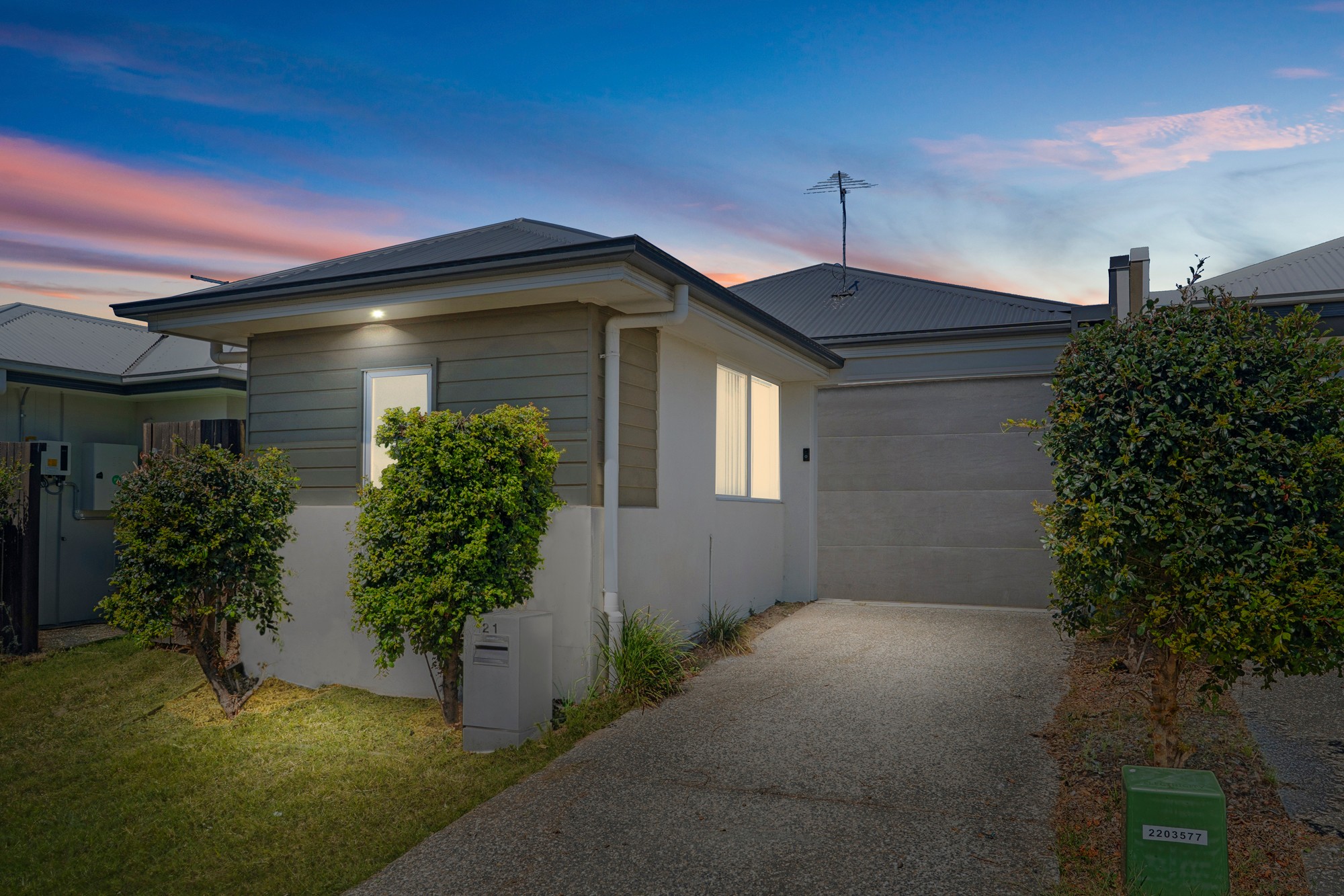 21 Amber Circuit, Ripley, QLD 4306