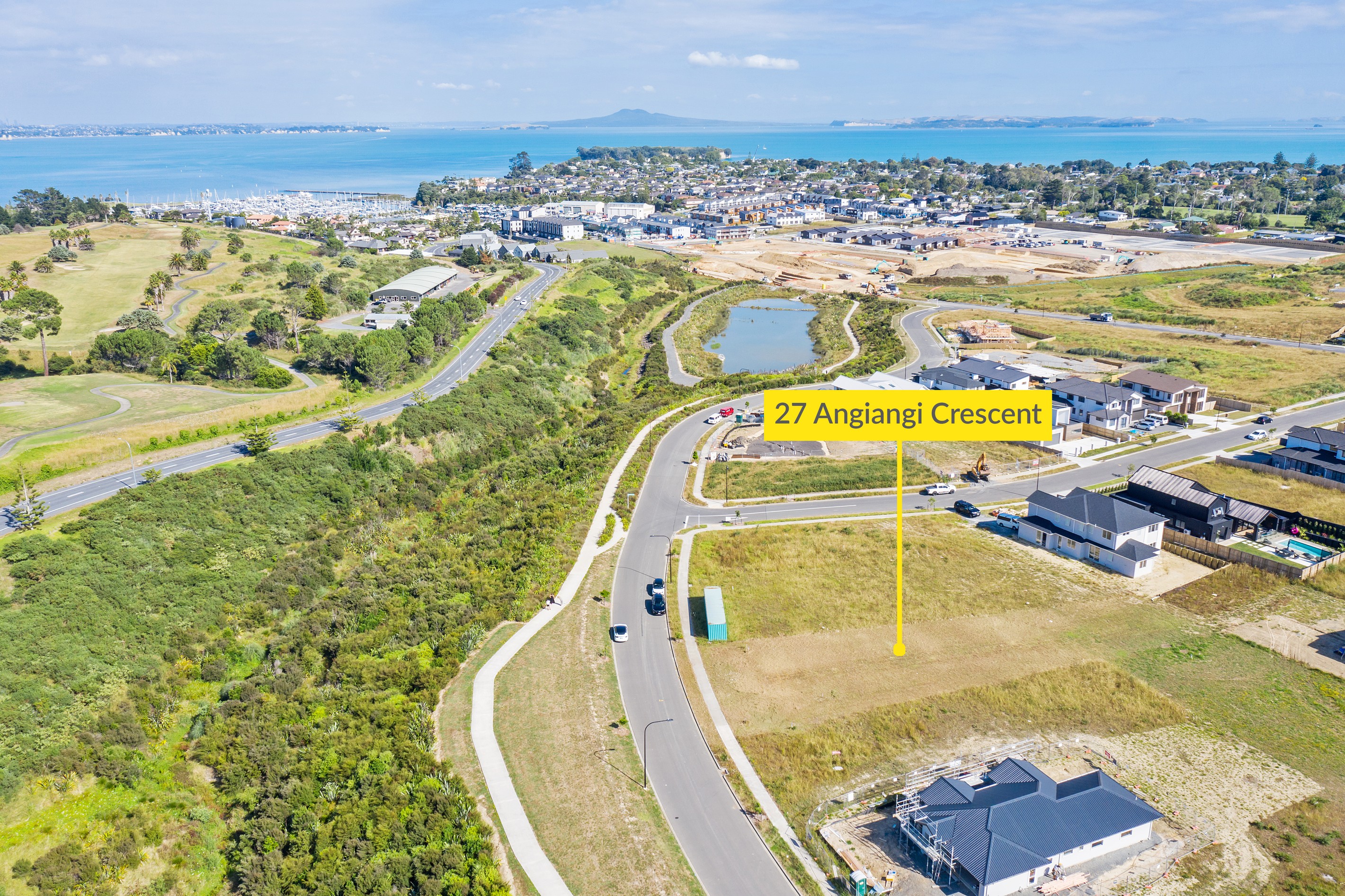 27 Angiangi Crescent, Beachlands, Manukau City