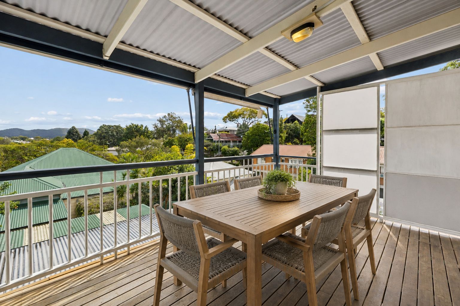 2/16 Glassey Street — photo from Ray White Paddington