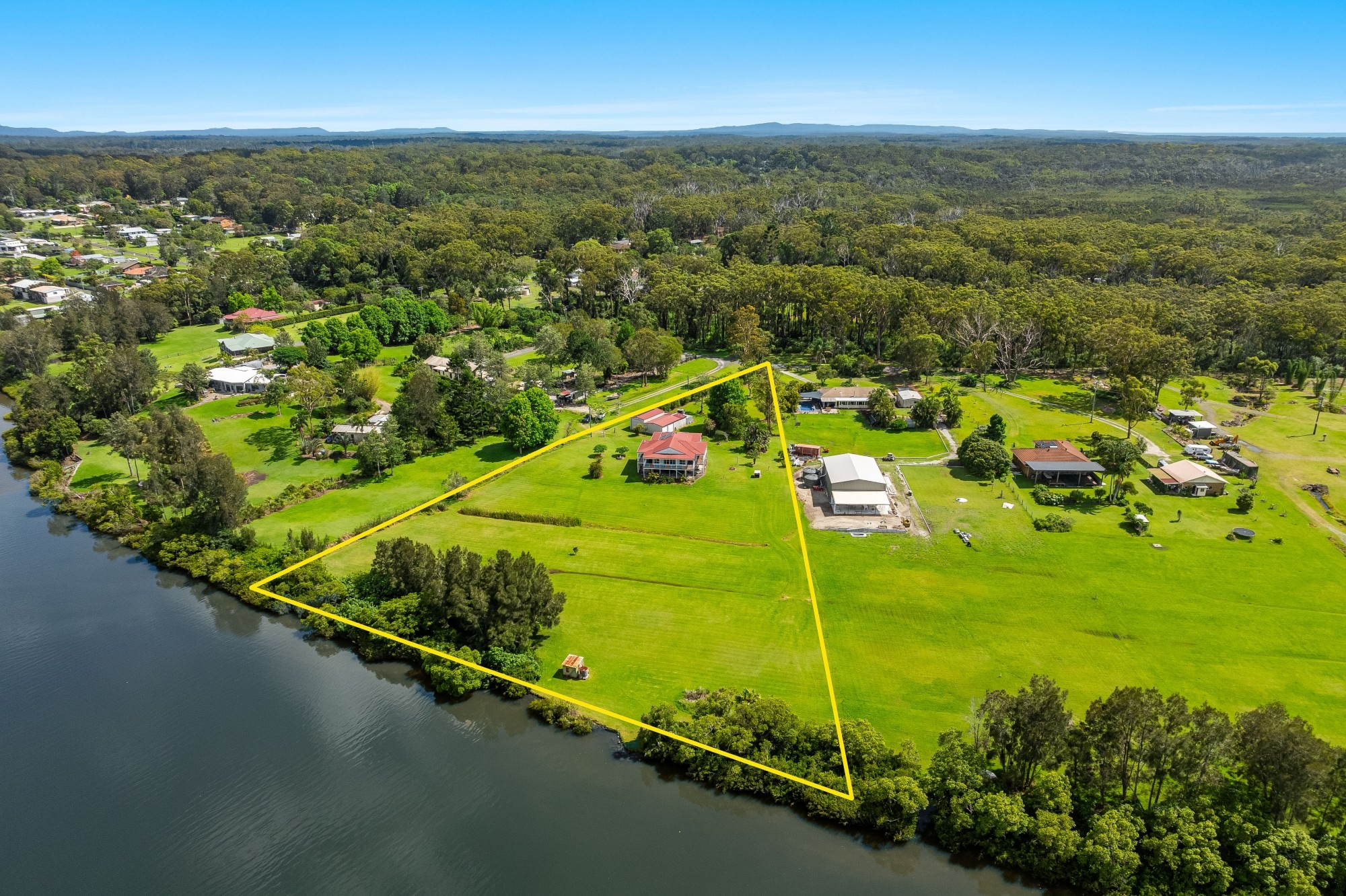 9 Loftus Street, Woombah, NSW 2469