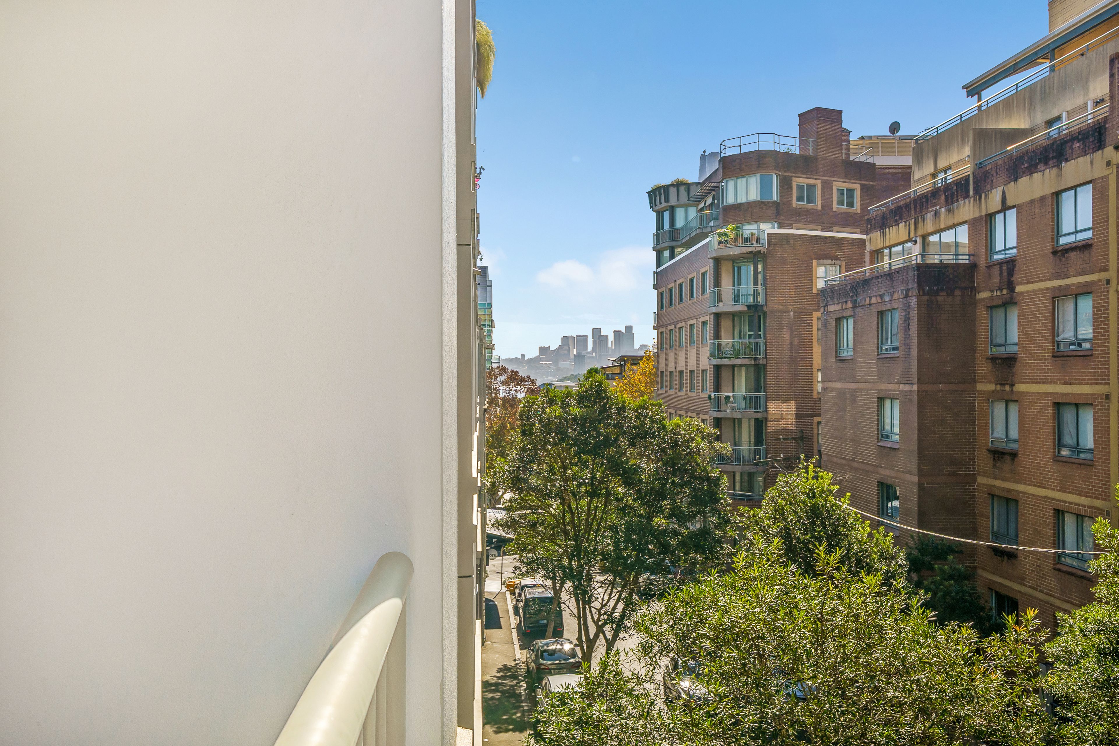 48/1-5 Harwood Street — photo 5 of 13