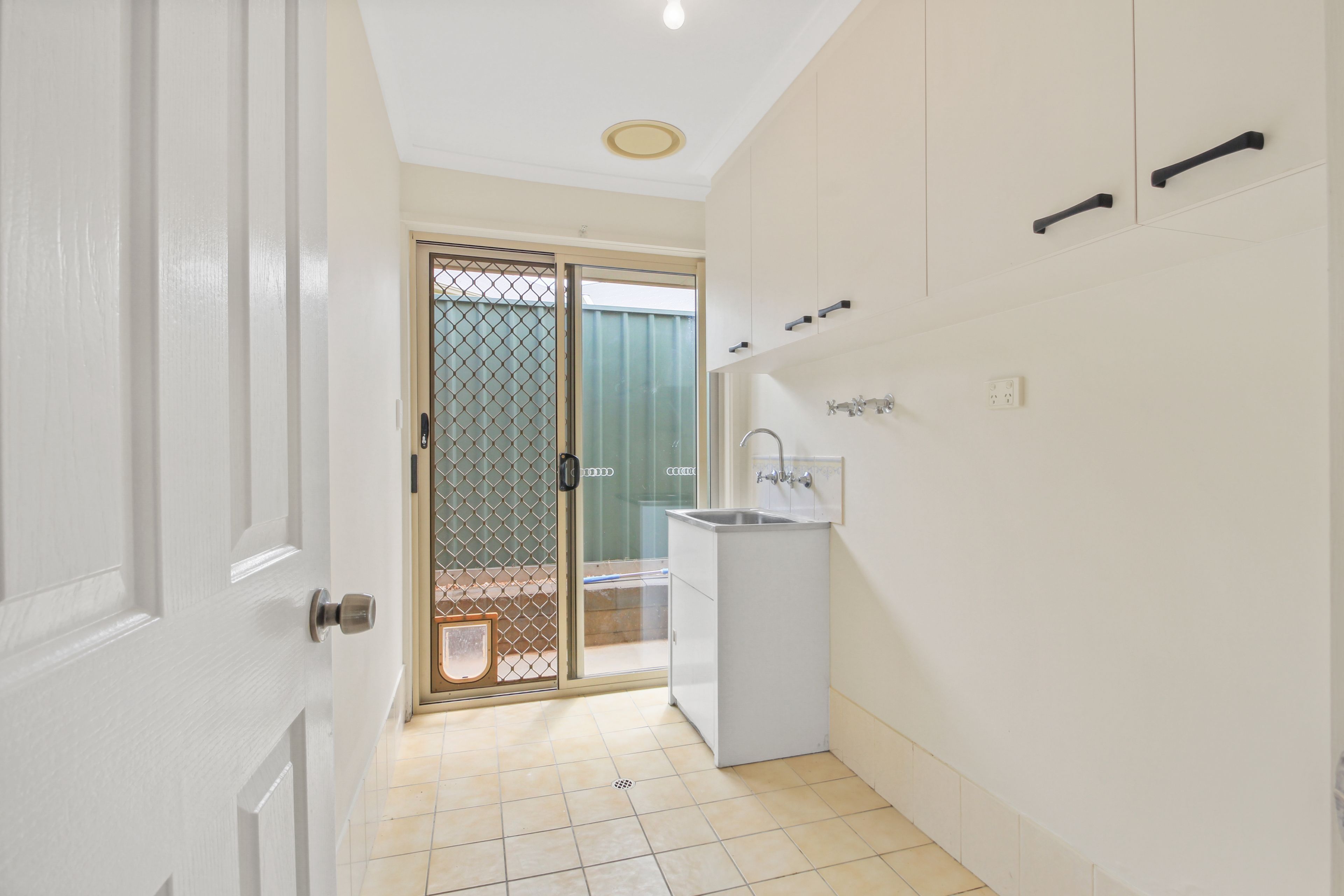 5 Eckermann Close — photo 21 of 25