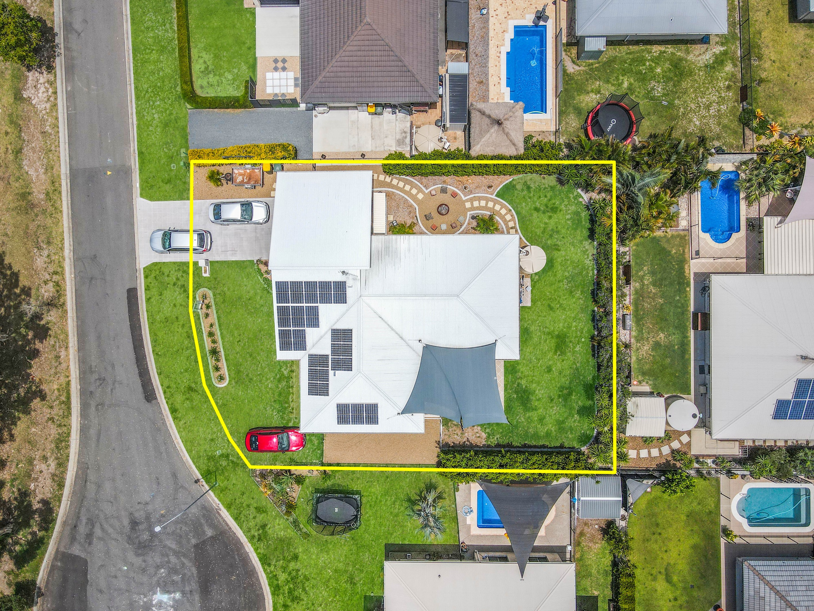 8 Cowrie Court, Burrum Heads, QLD 4659