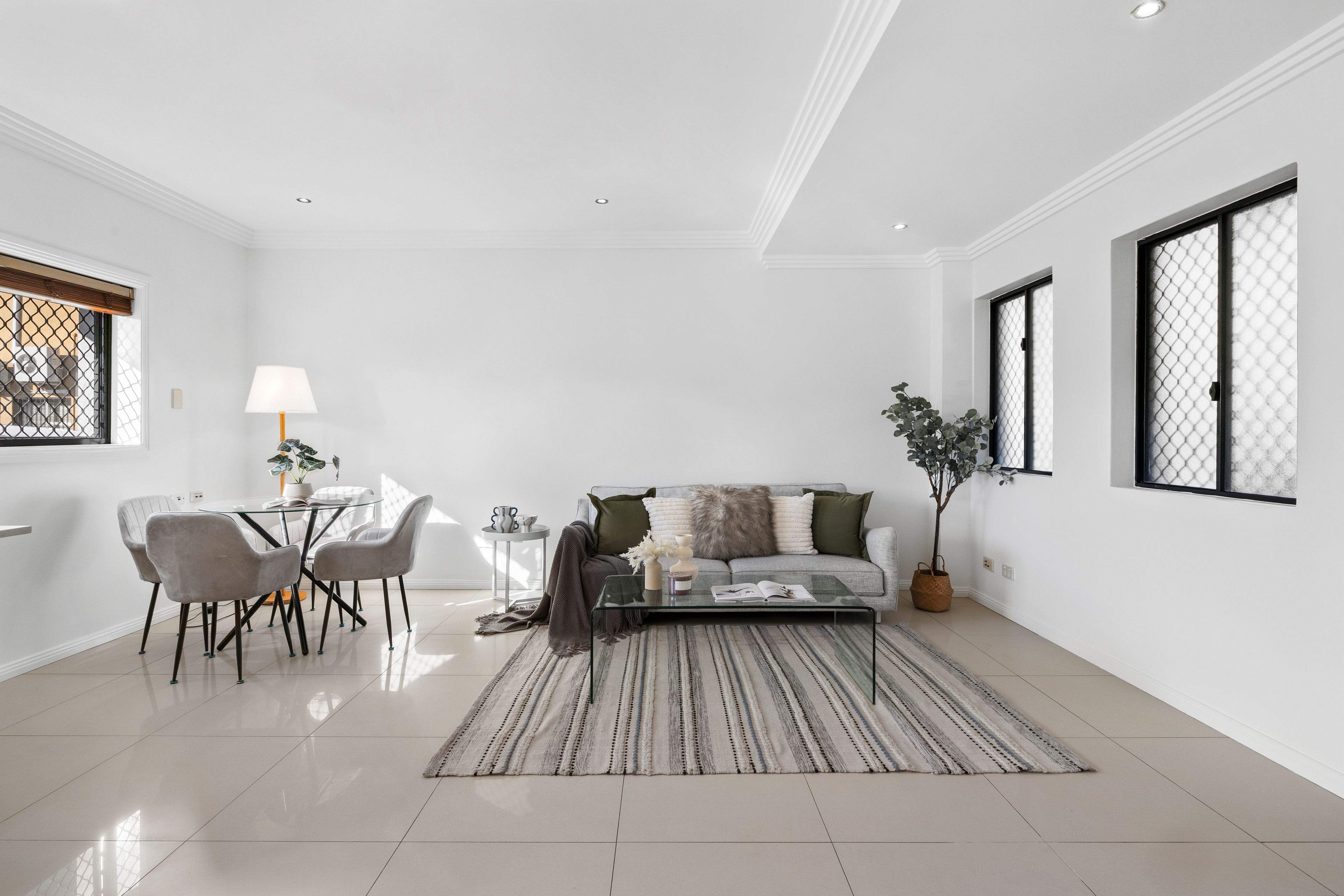 5/93-95 Burwood Road — photo 3 of 14