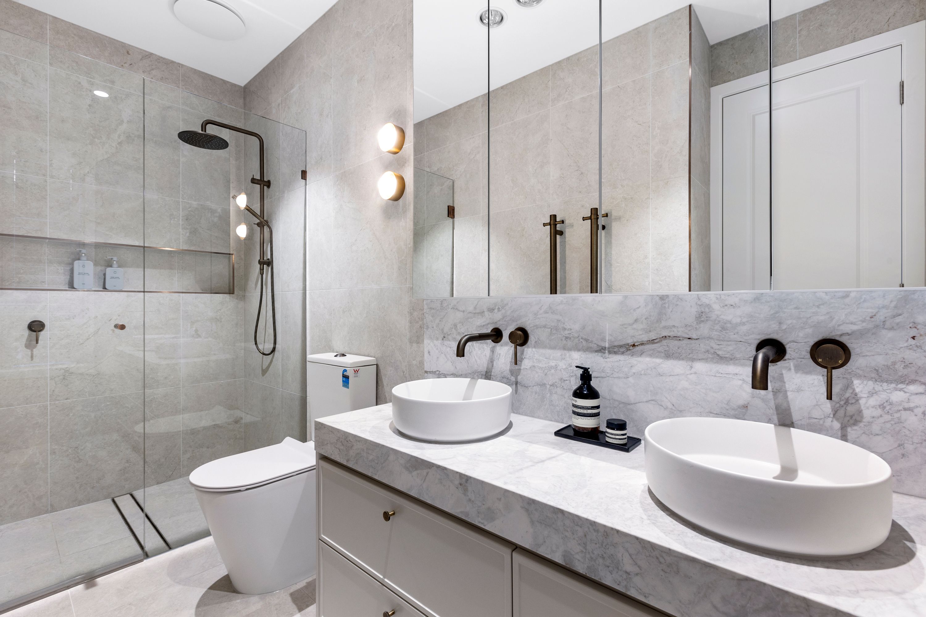 44 Park Lane — photo 8 of 13