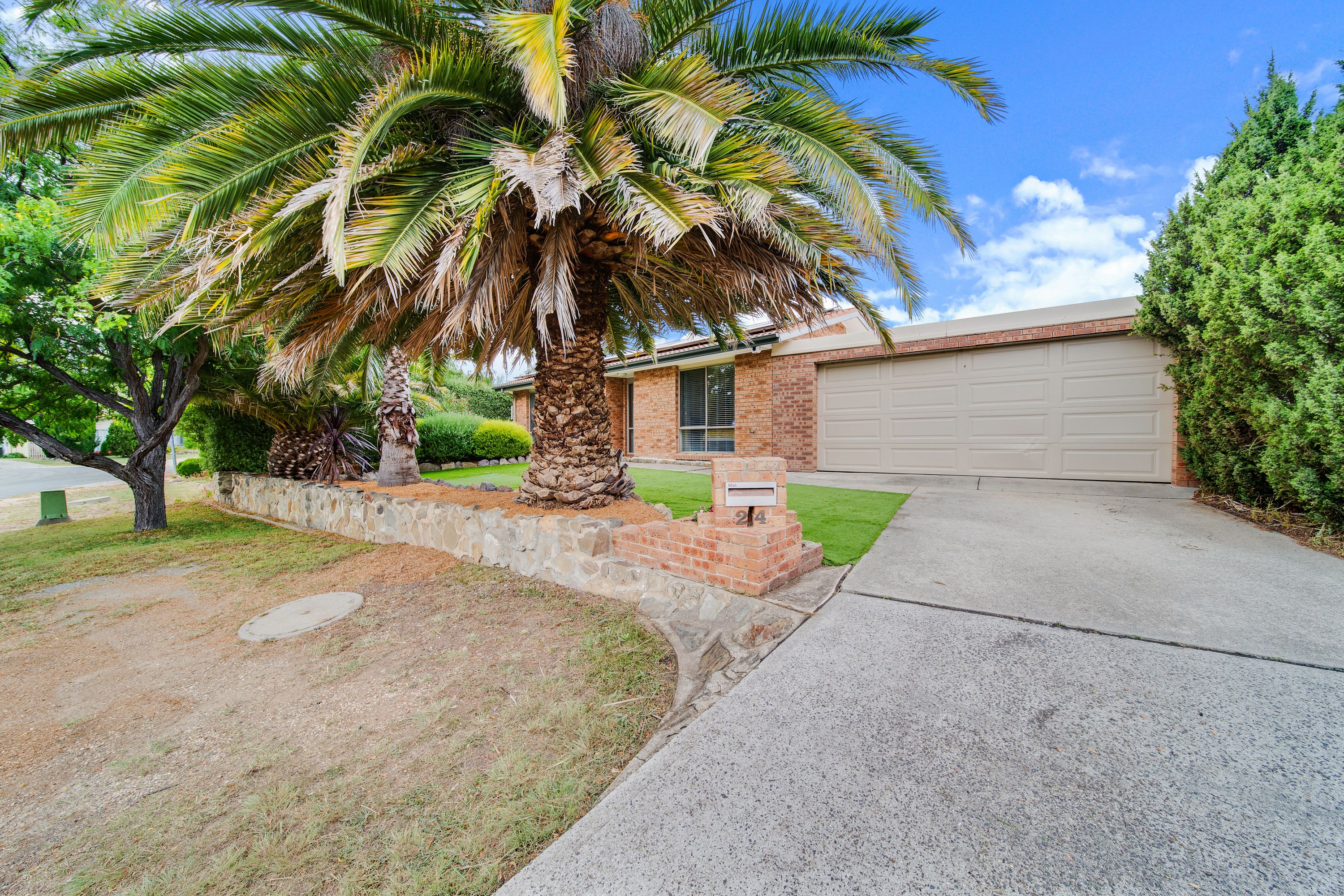 24 Sturgeon Street, Conder, ACT 2906
