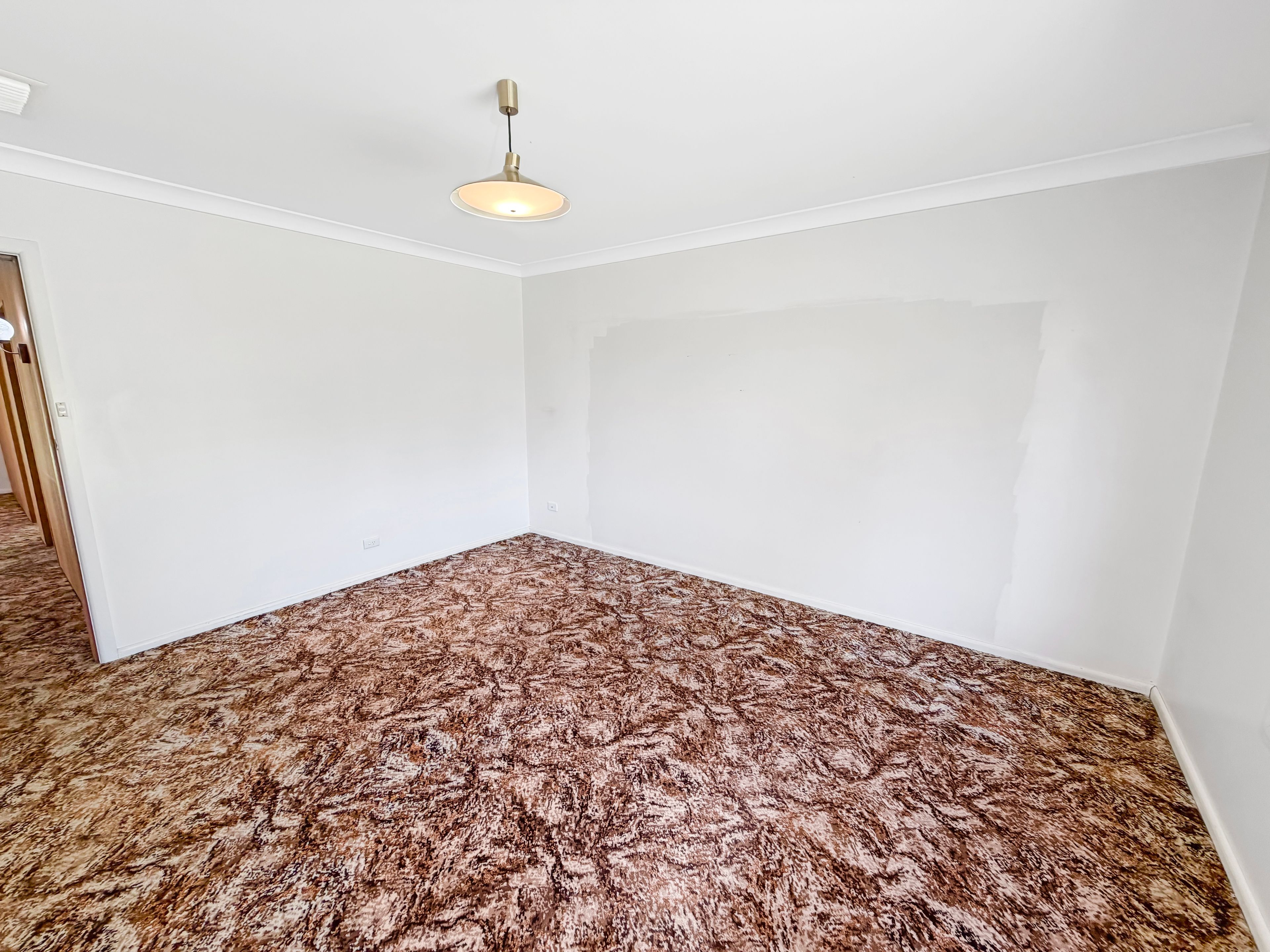 4 Hillston Street — photo 10 of 22