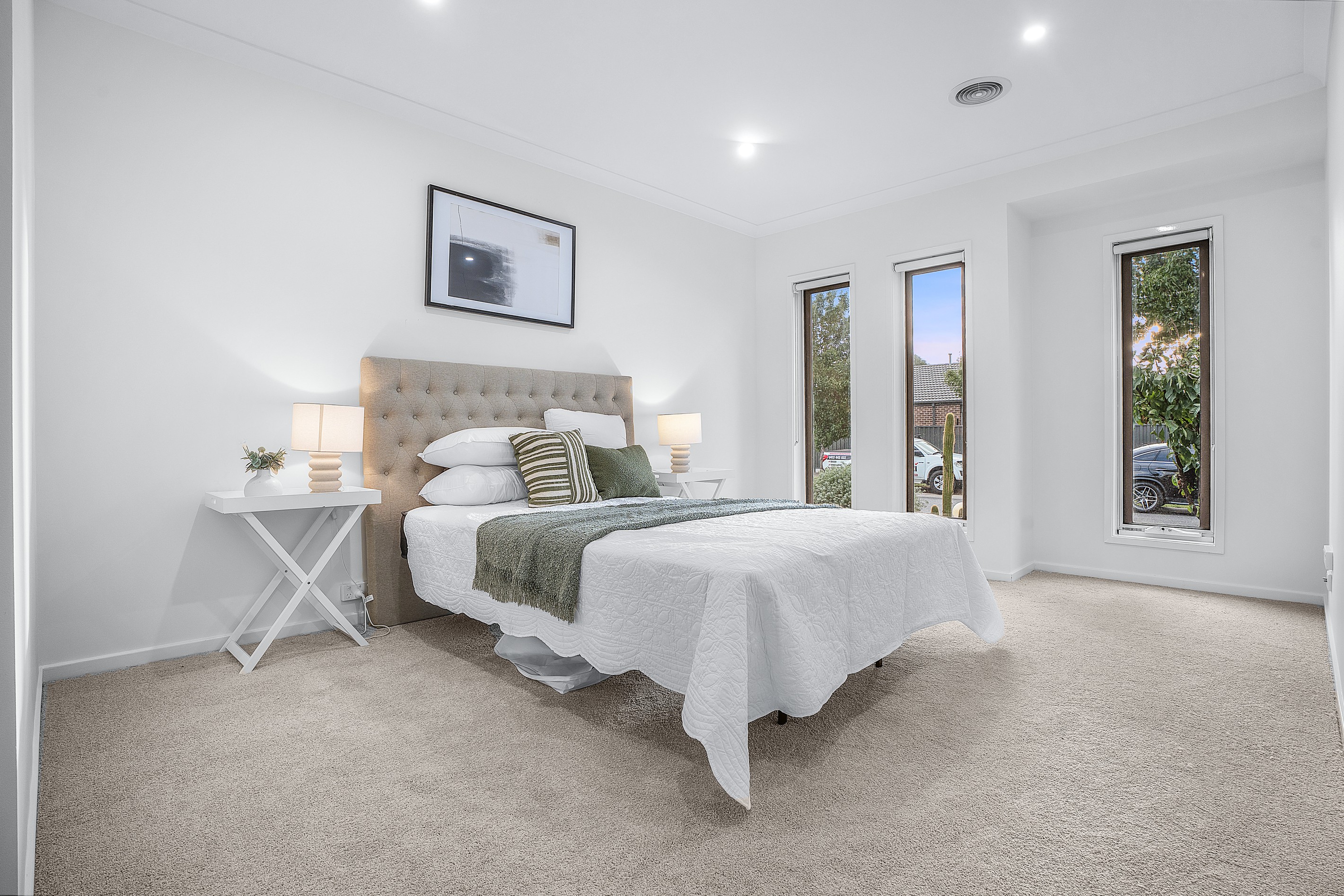 13 Prescott Drive, Cranbourne North, VIC 3977