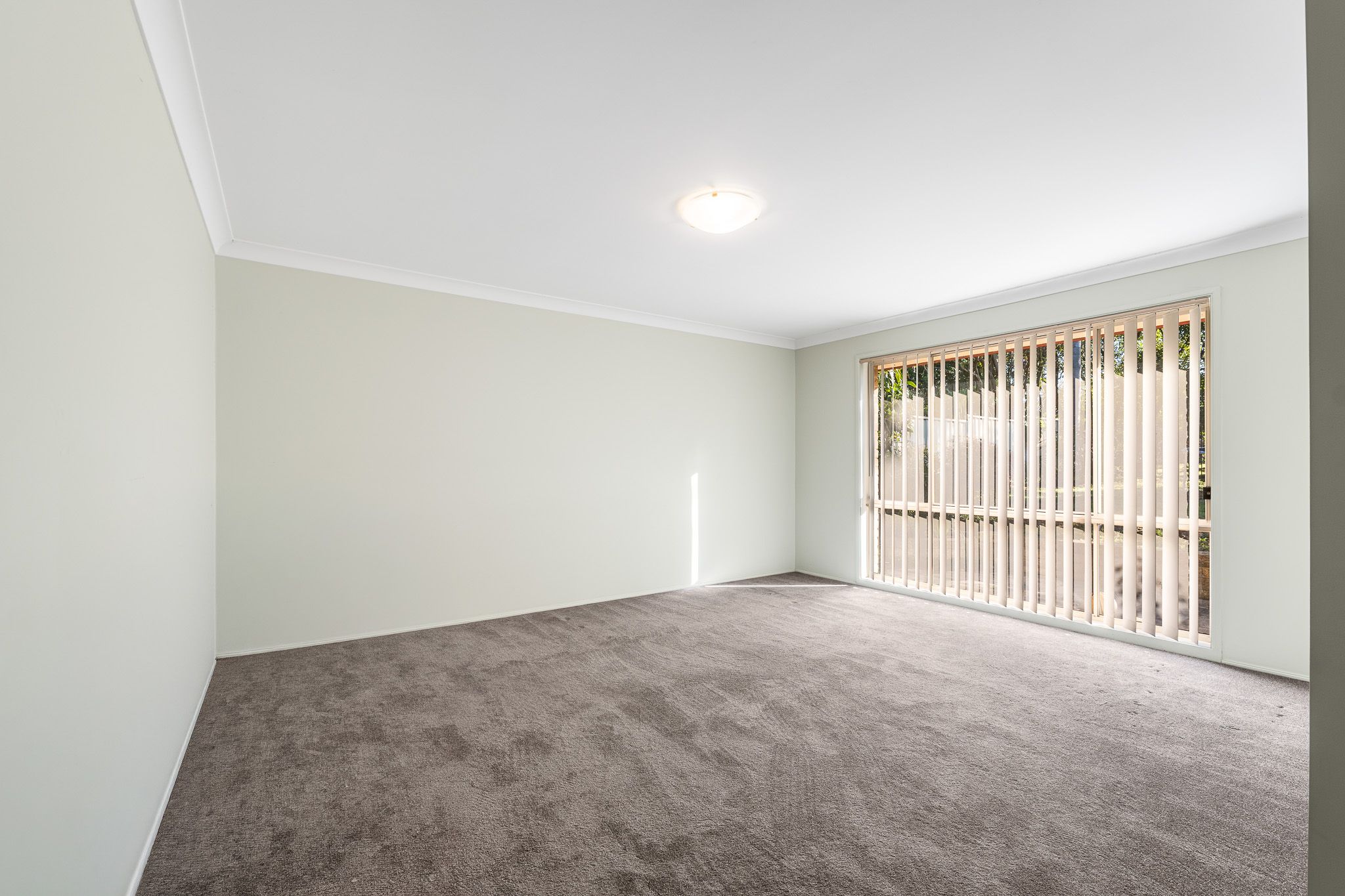 14 Burrowell Close — photo 8 of 24