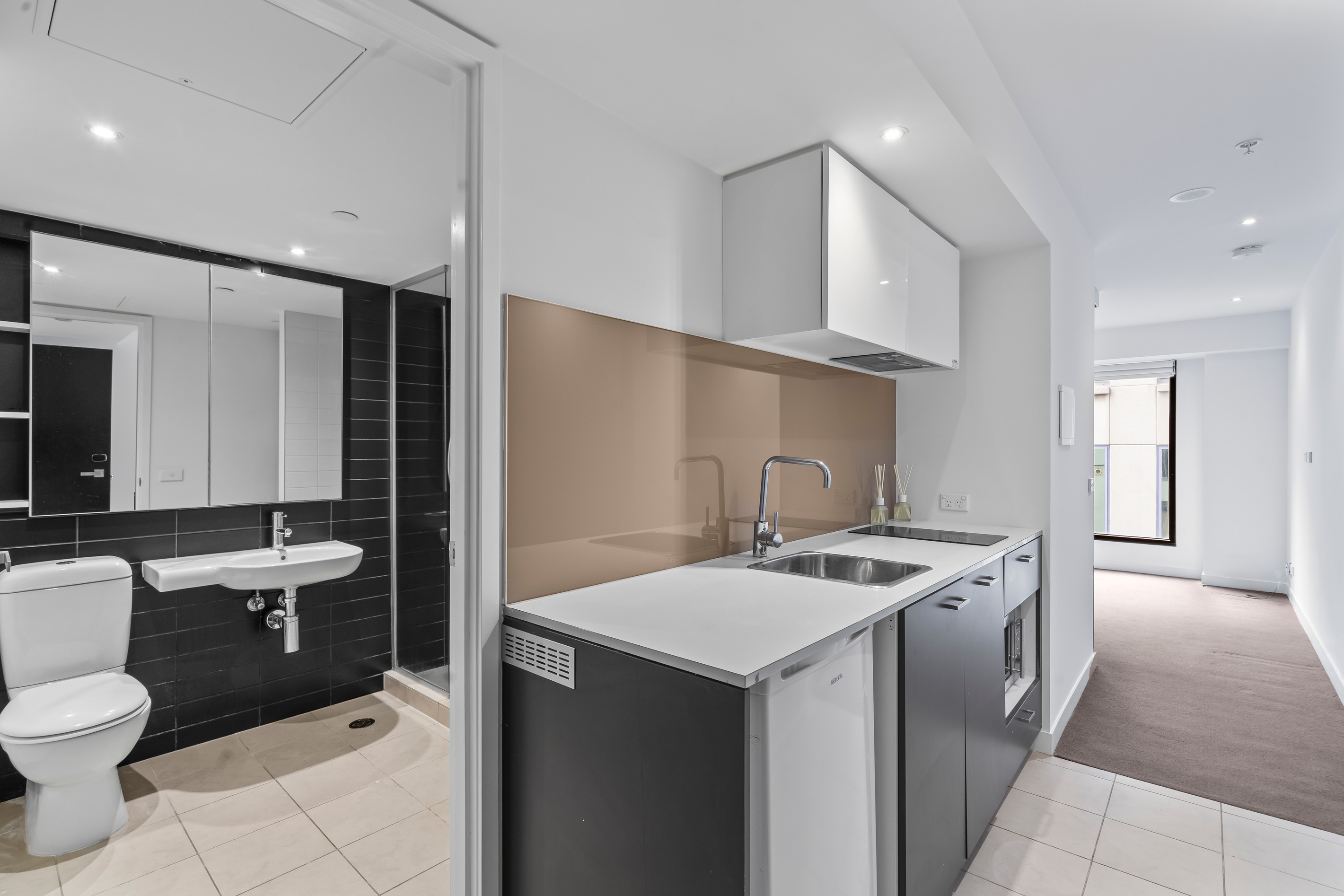 1033/572 St Kilda Road, Melbourne, VIC 3004