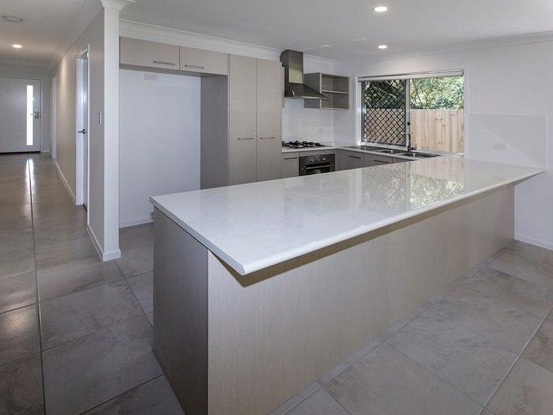 2/9 May Street, Leichhardt, QLD 4305