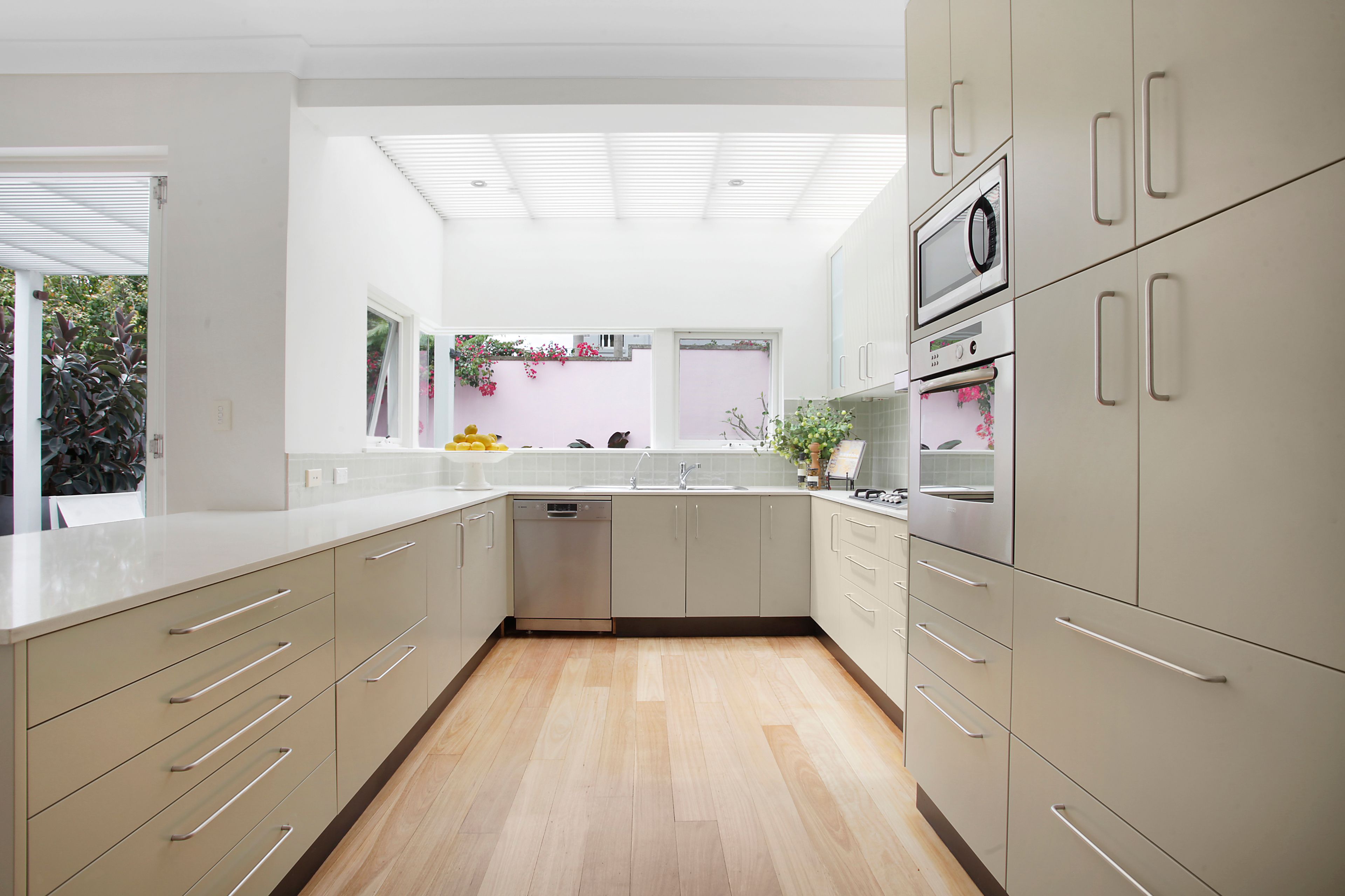 2 Jesmond Avenue — photo 7 of 17