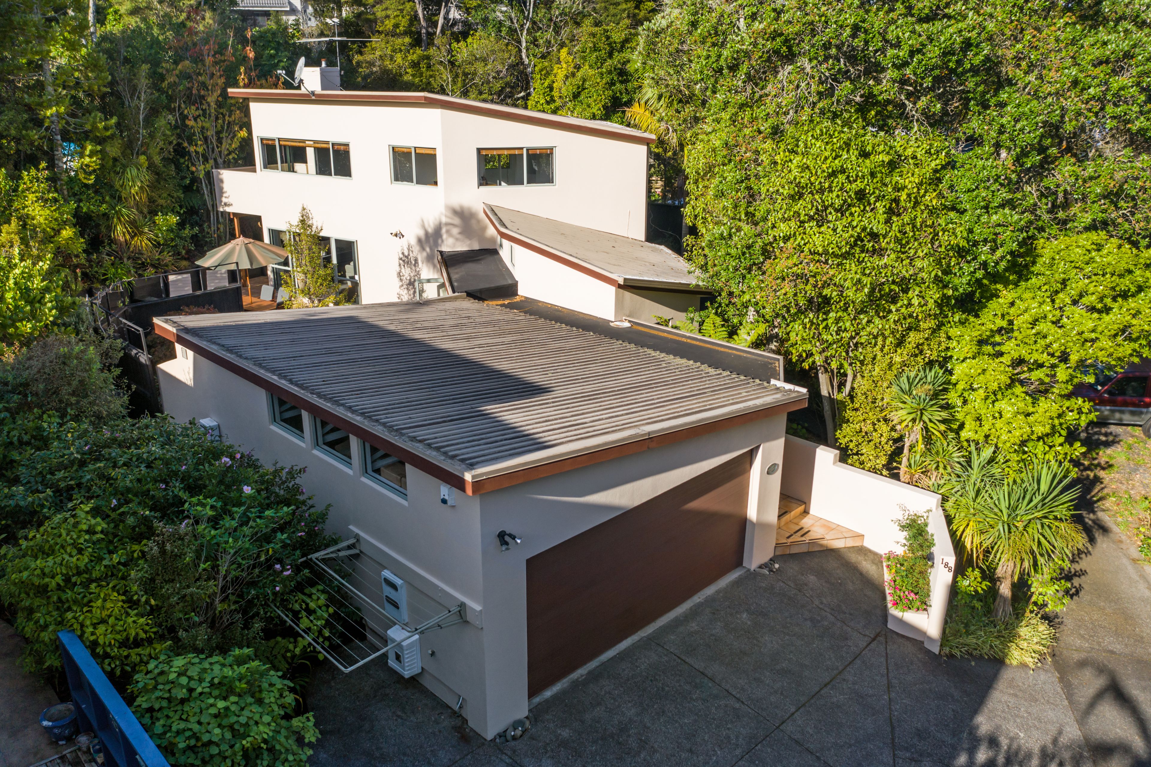188 Cliff View Drive, Green Bay, Waitakere City