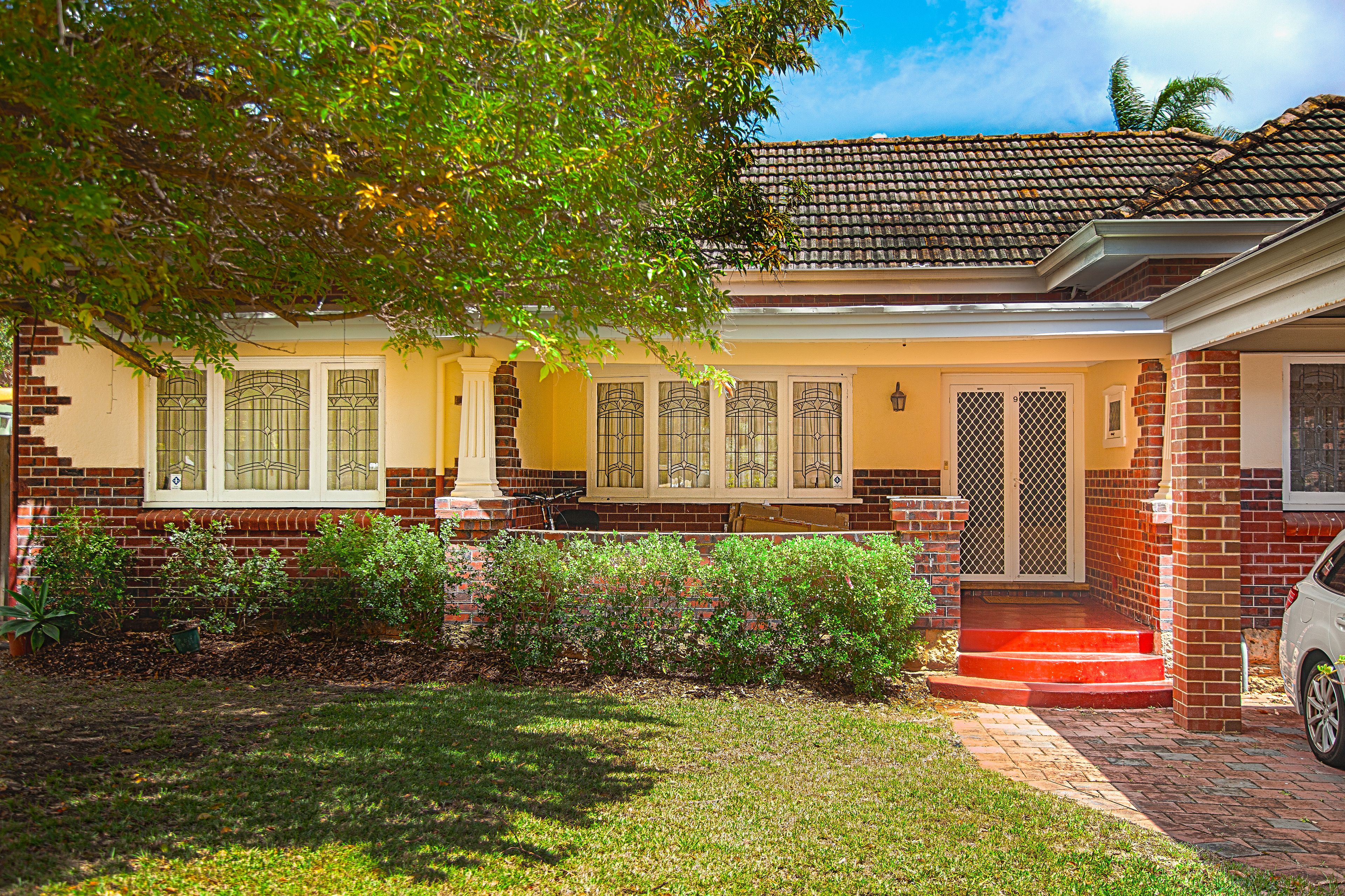 9 Florence Road, Nedlands WA 6009