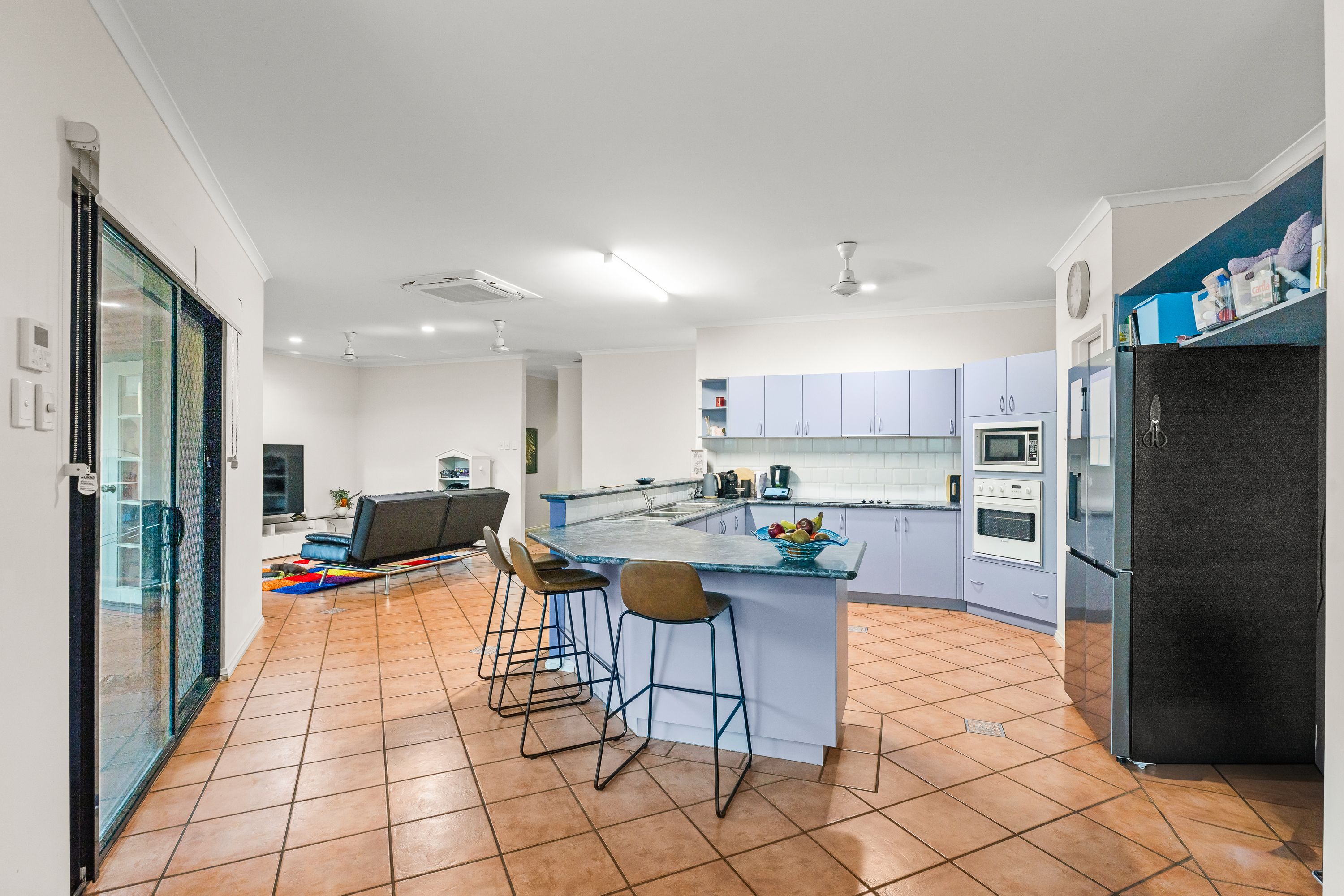 6 Macnee Court — photo 5 of 26