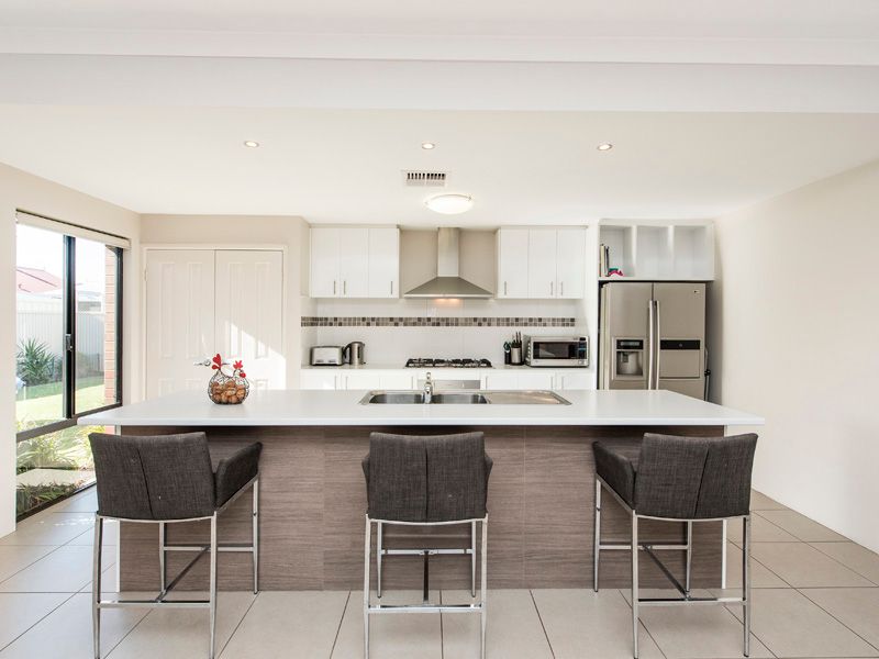 25 Makybe Drive, Baldivis, WA 6171