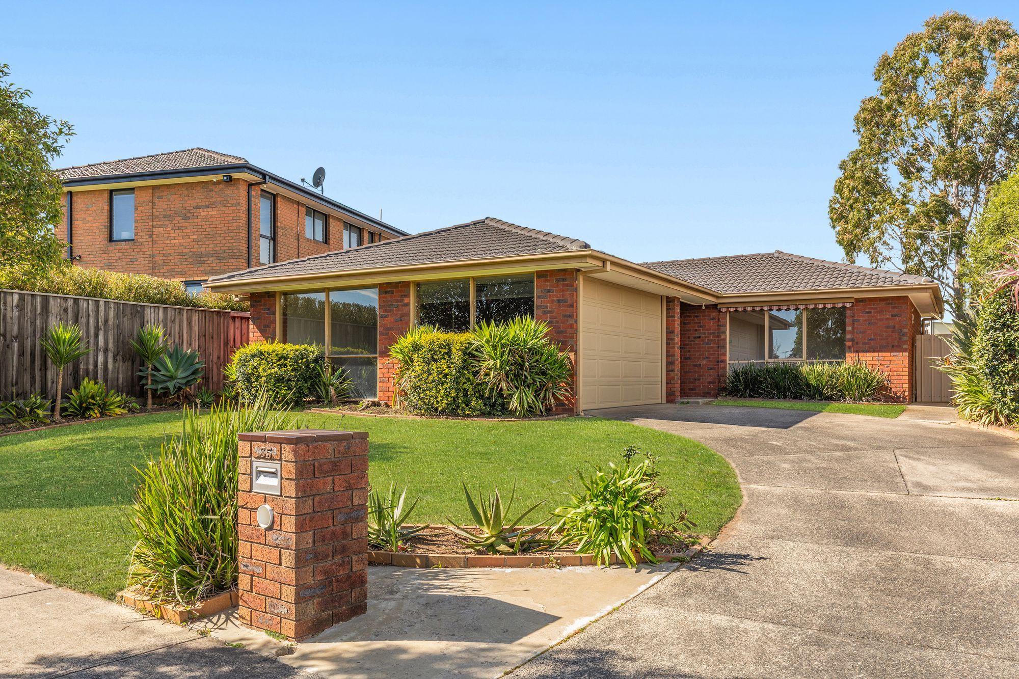 35 St Boswells Avenue — photo from Ray White Berwick