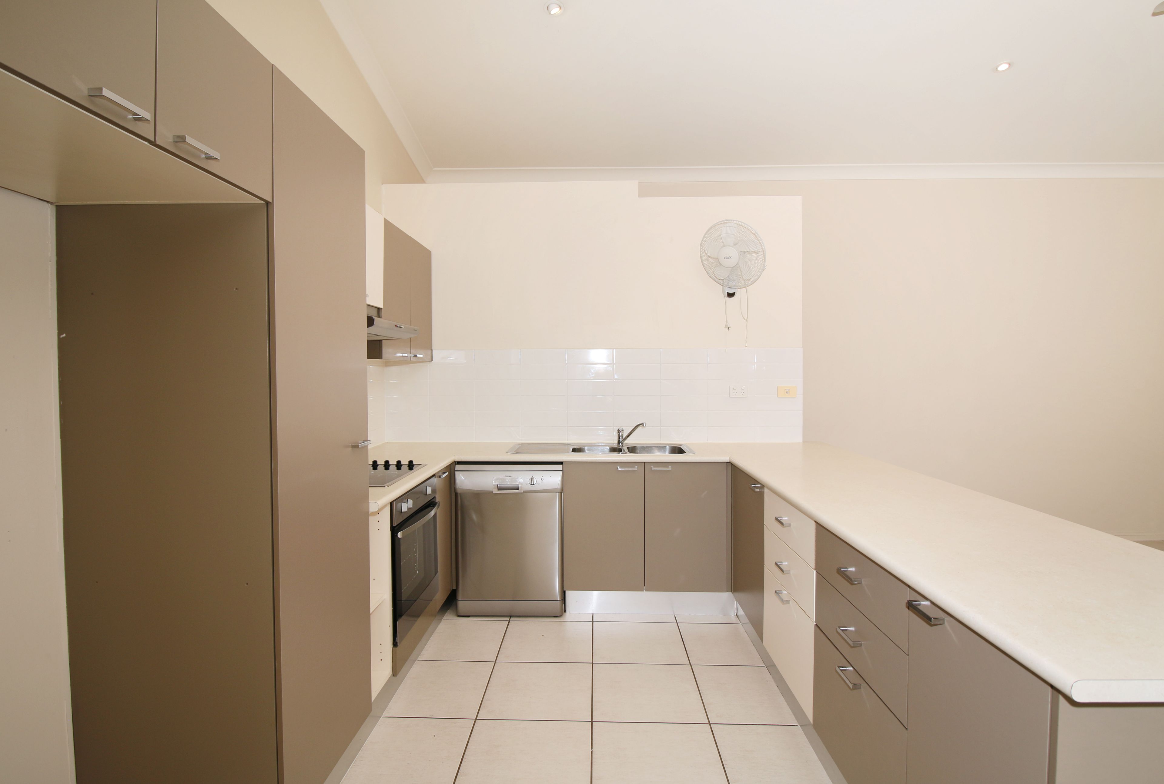 10 Congreve Court, Kirwan, QLD 4817