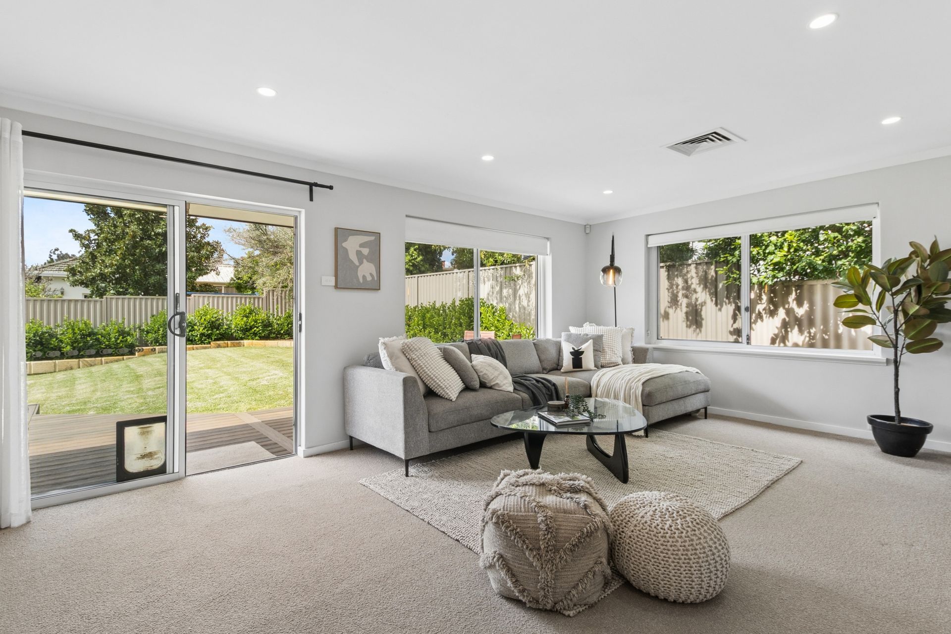 8 Woodlands Street — photo 9 of 30