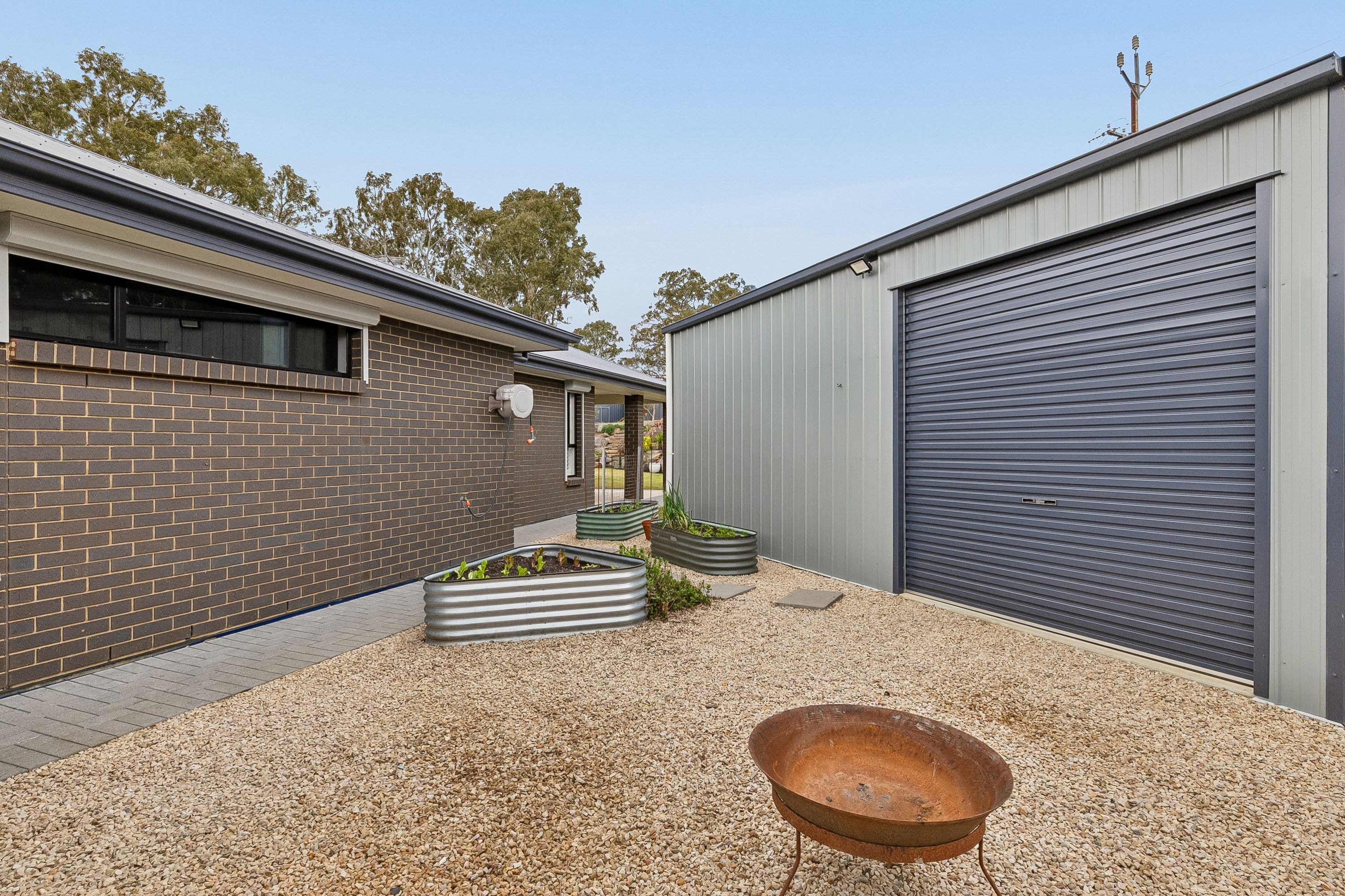 6 Ivan Court — photo 24 of 27
