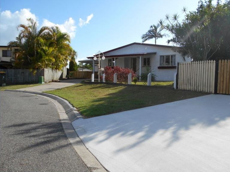 4 Somerset Drive, Deception Bay QLD 4508