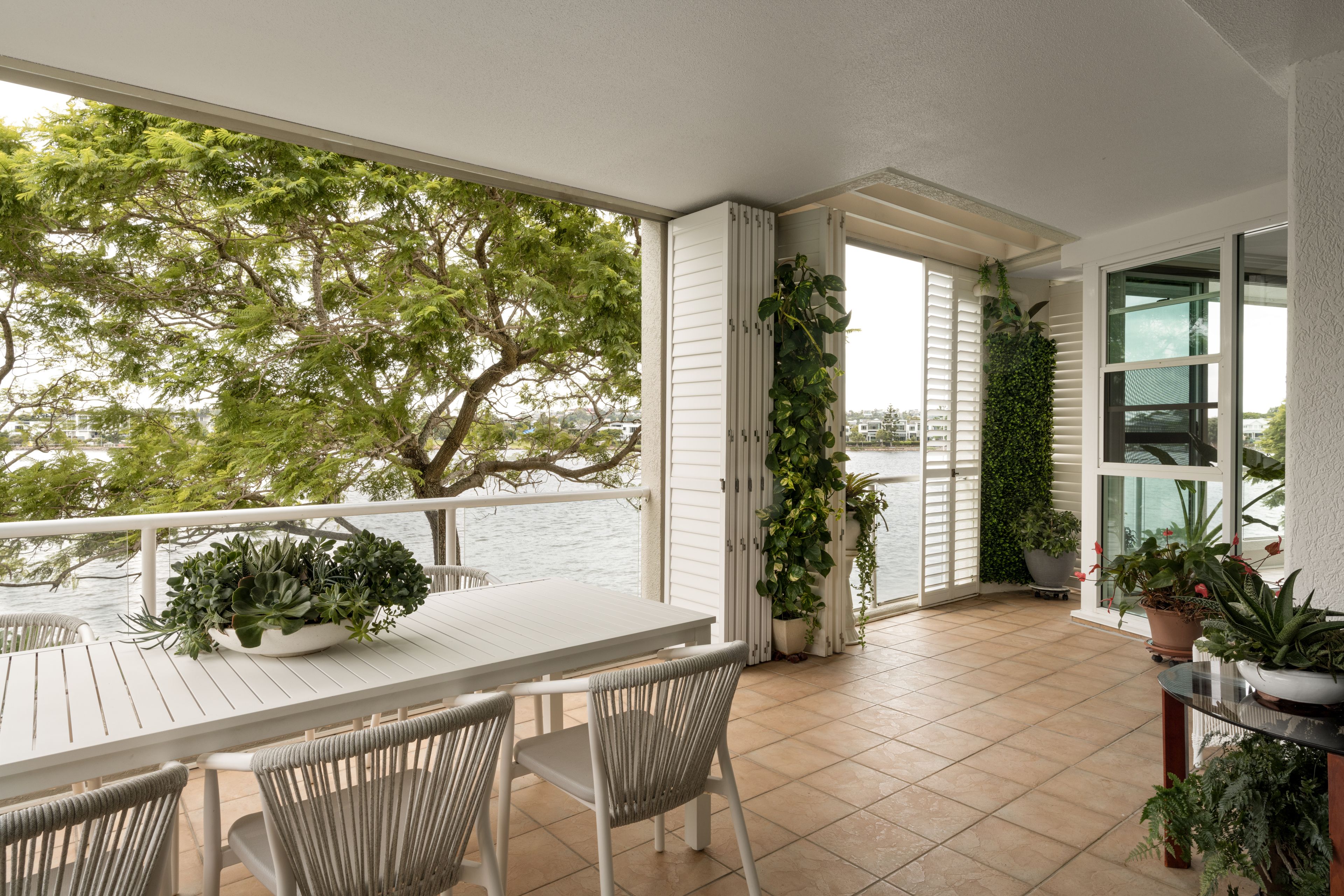 8/27 Vernon Terrace, Teneriffe, QLD 4005
