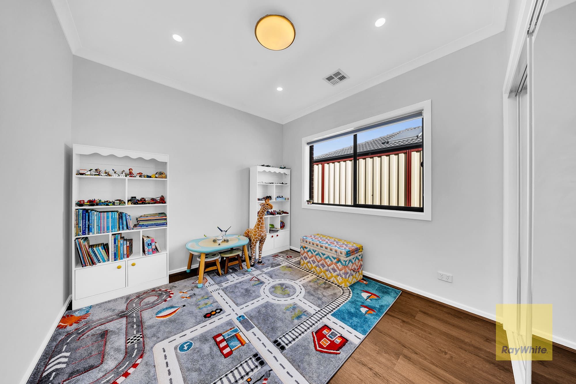 3 Wendy Way — photo 17 of 23