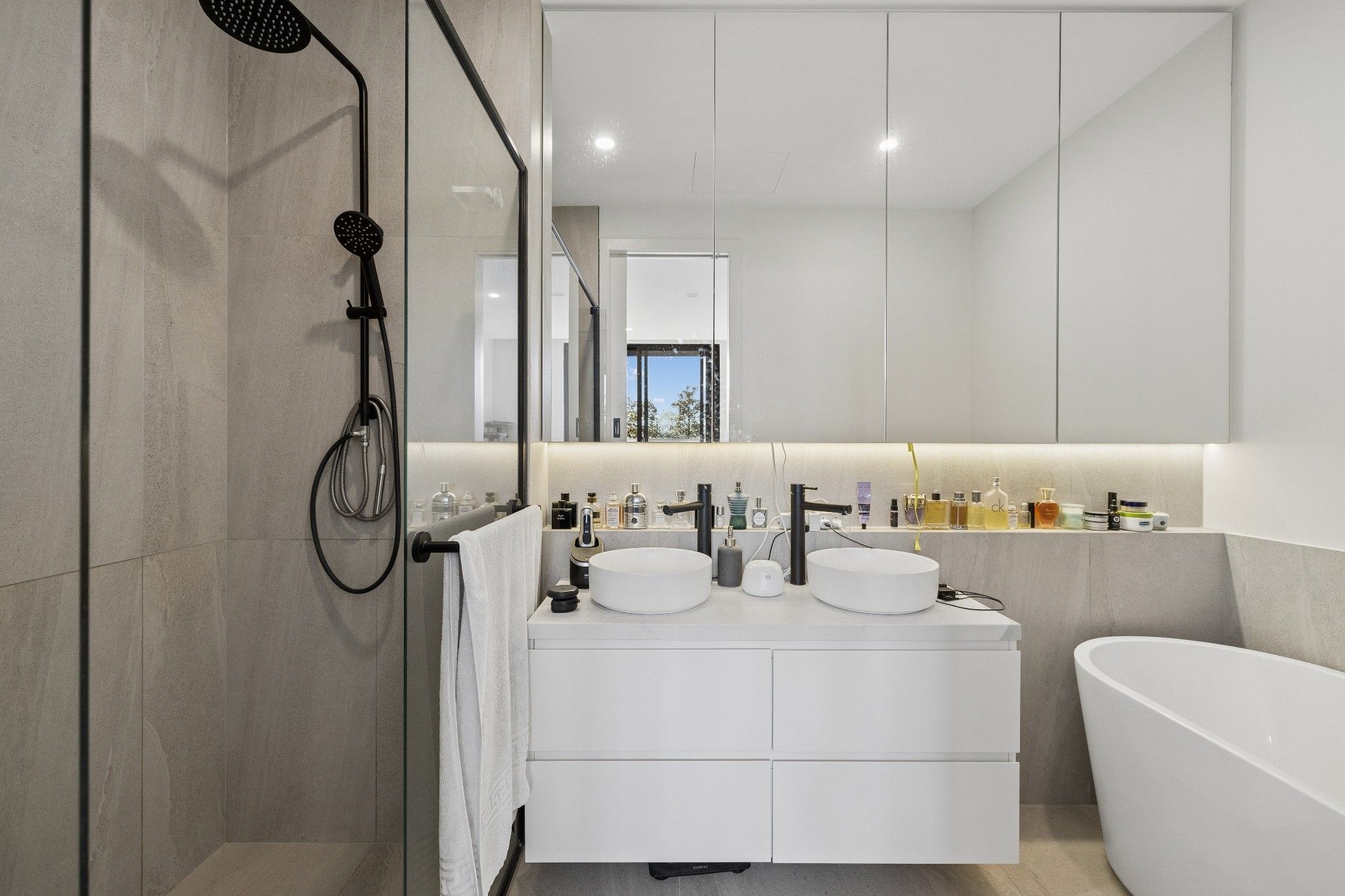 206/12 Camira Street — photo 15 of 27