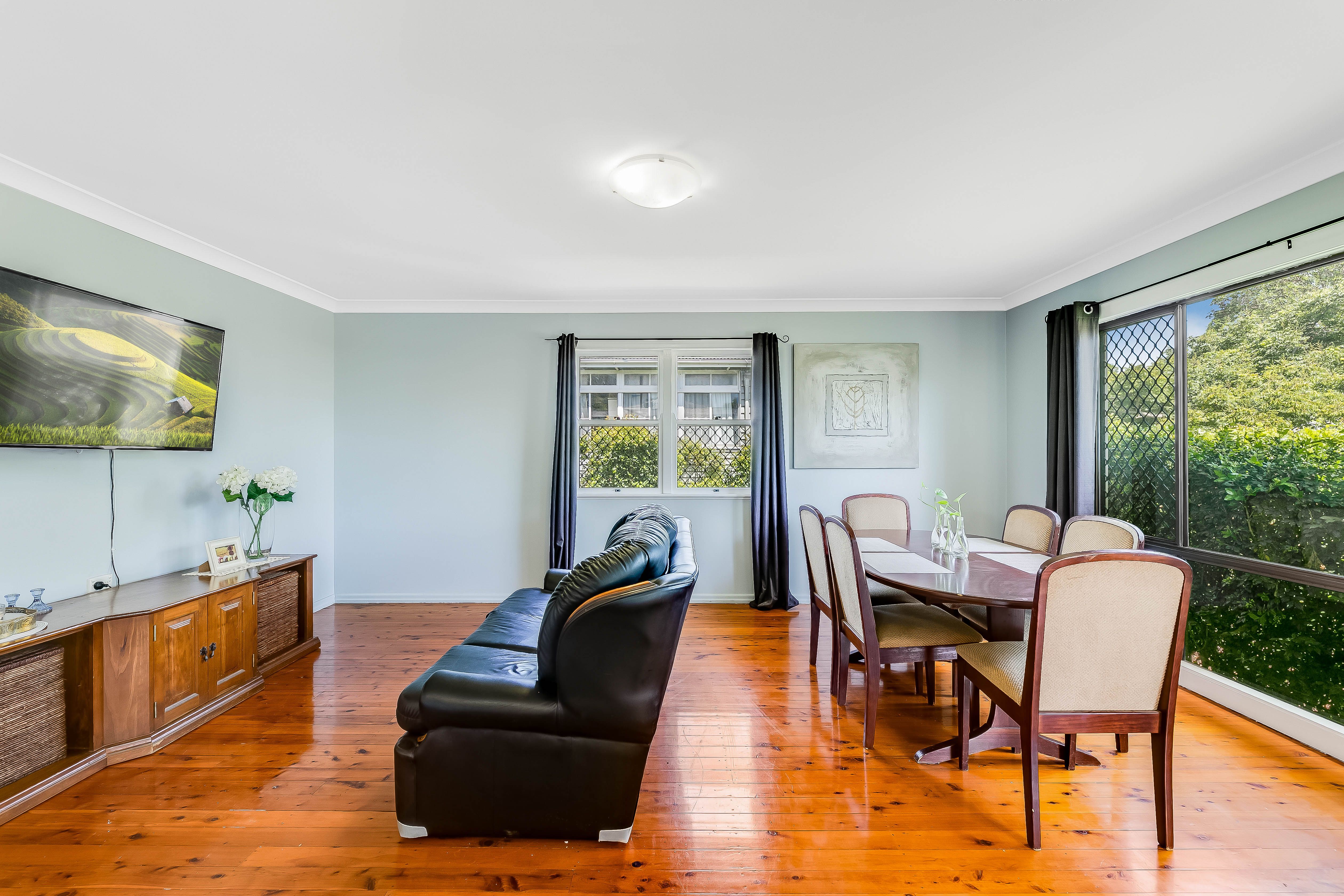 32 Charlotte Street, Newtown, QLD 4350