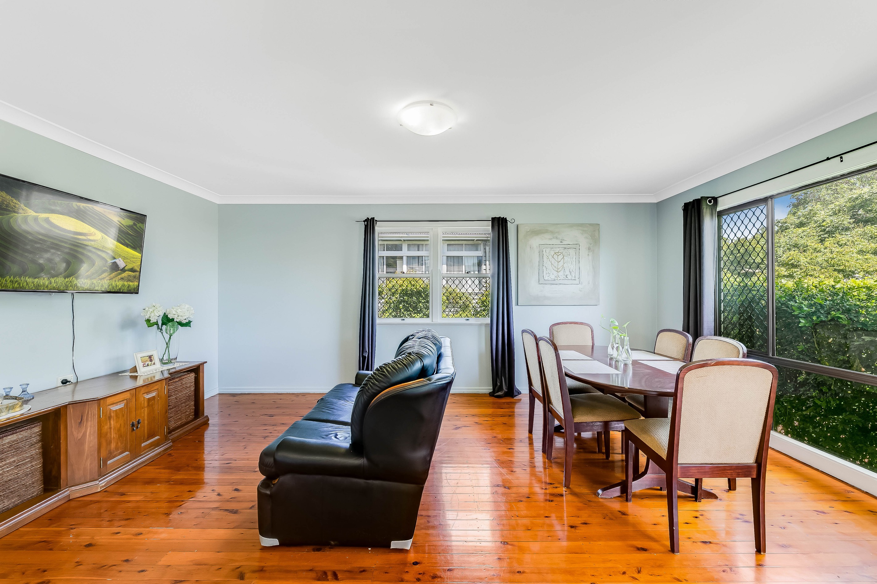 32 Charlotte Street, Newtown, QLD 4350