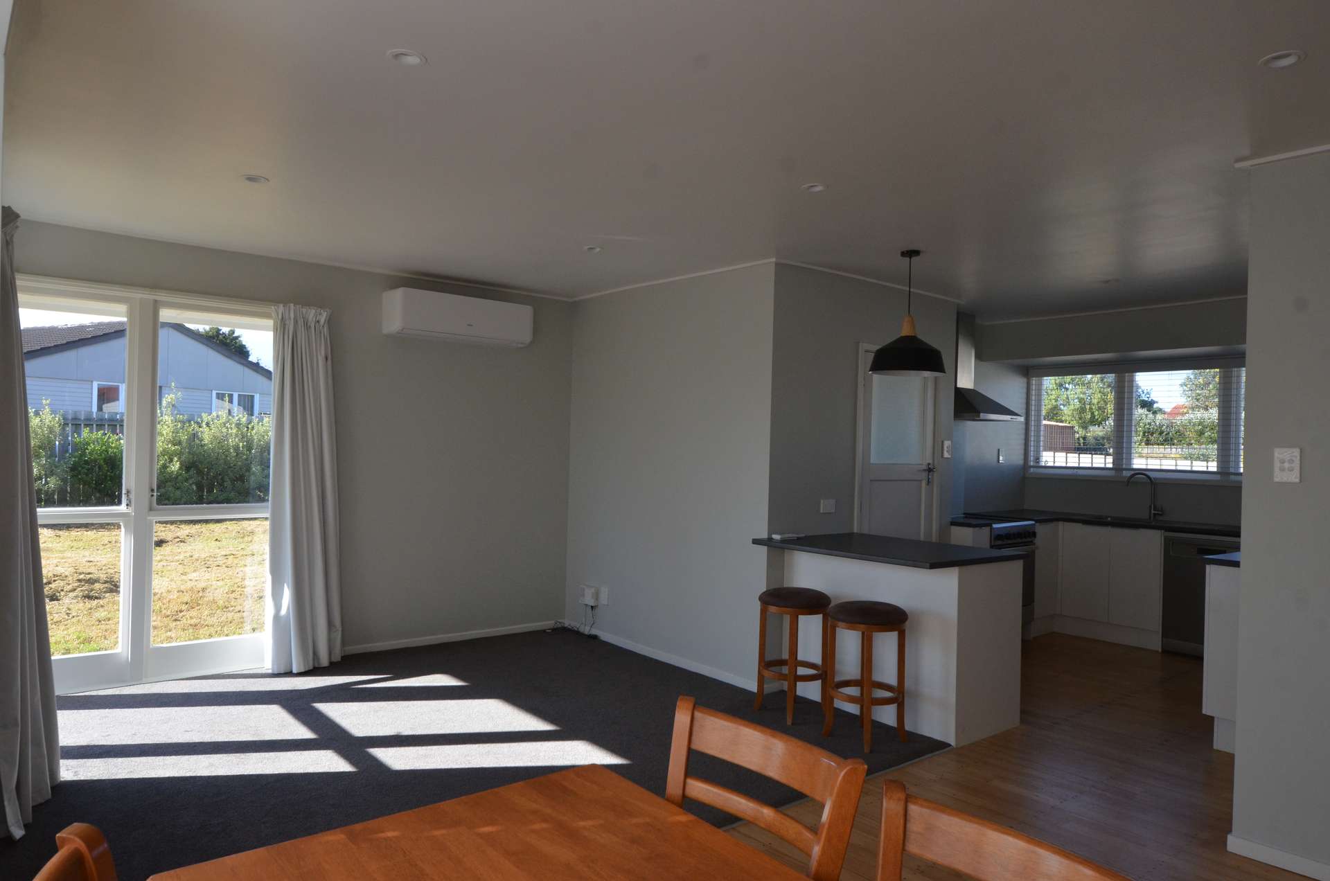 11 Huia Street photo 2