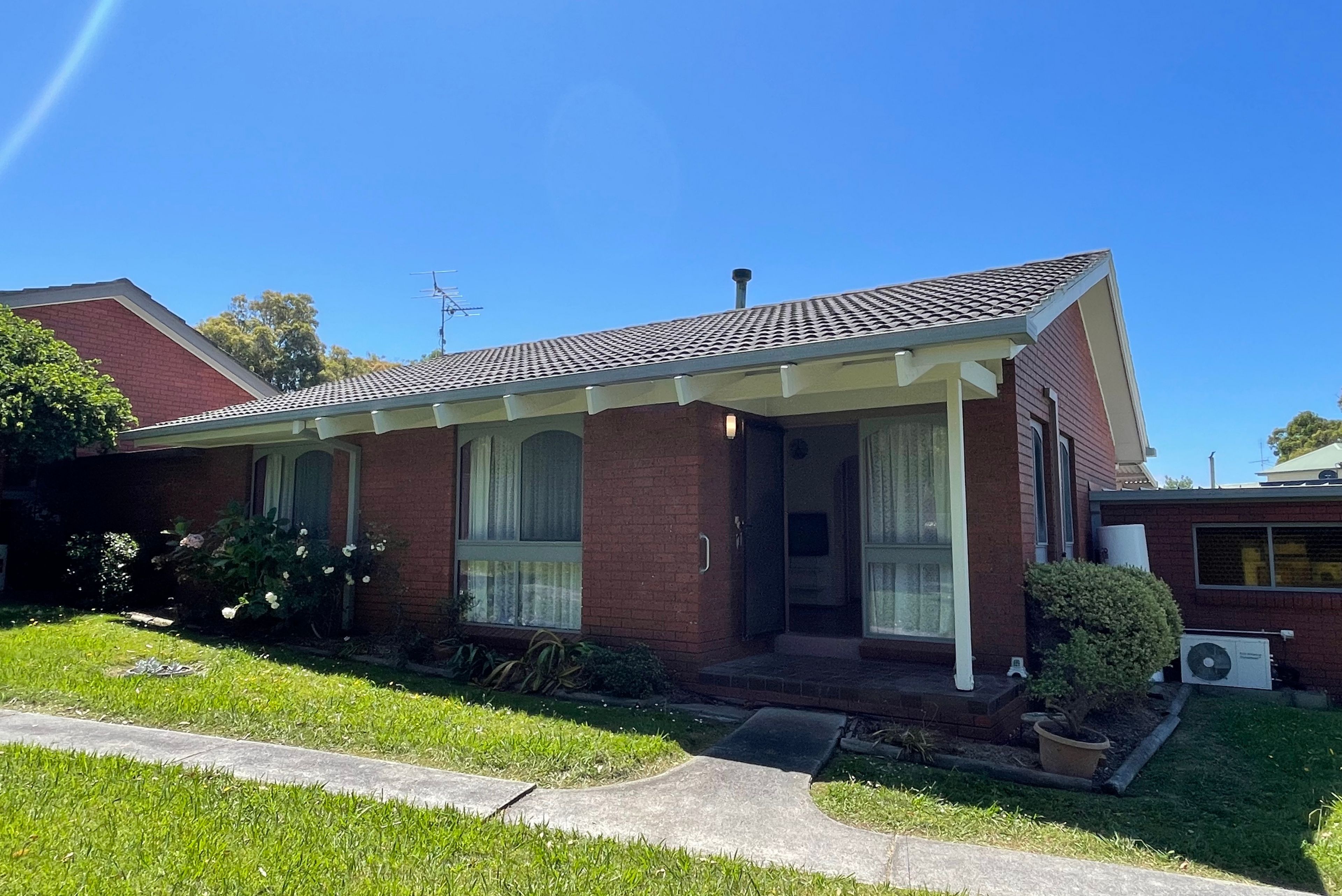 2/12-14 The Crescent, Inverloch VIC 3996