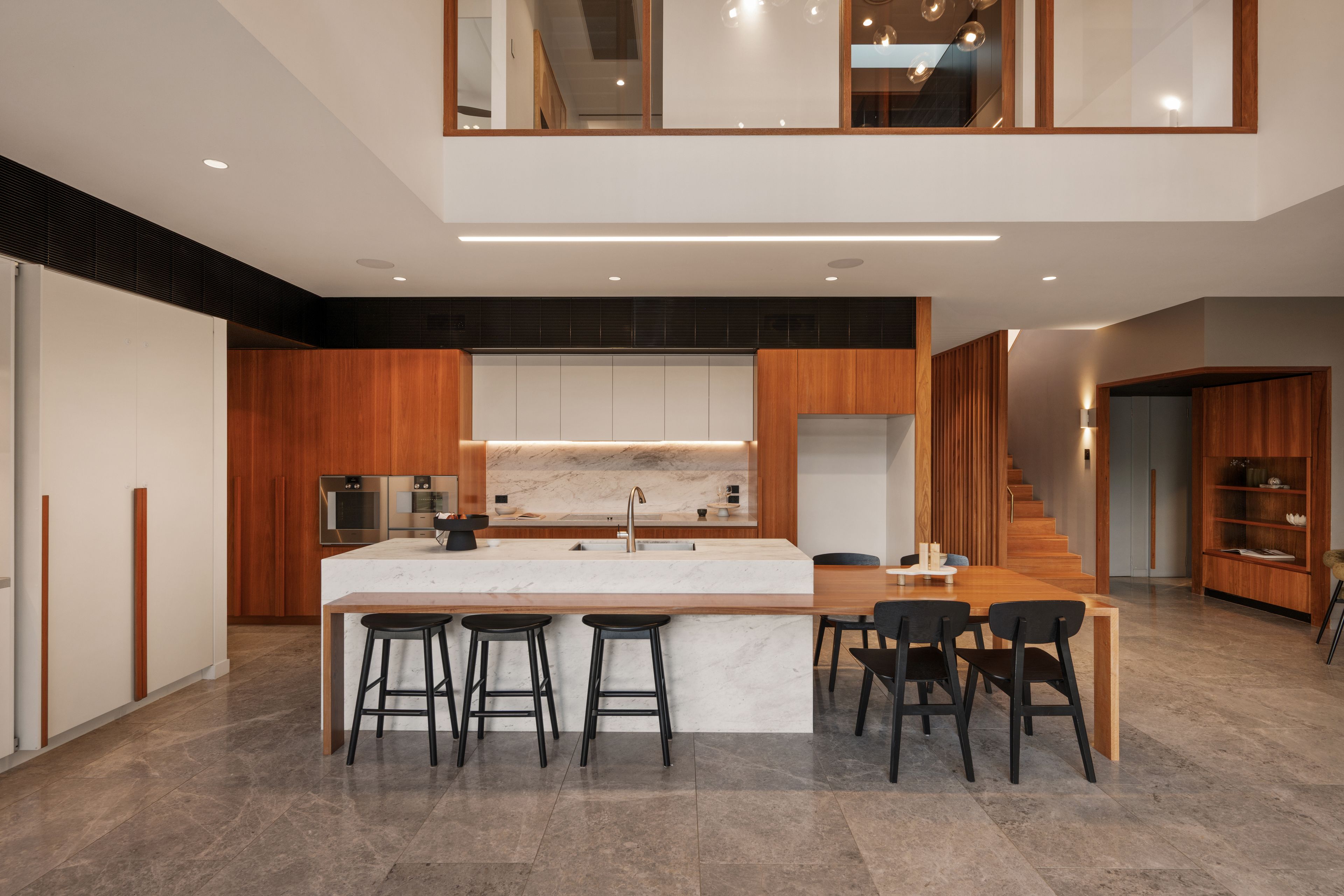 37 Hawthorne Street — photo 10 of 30