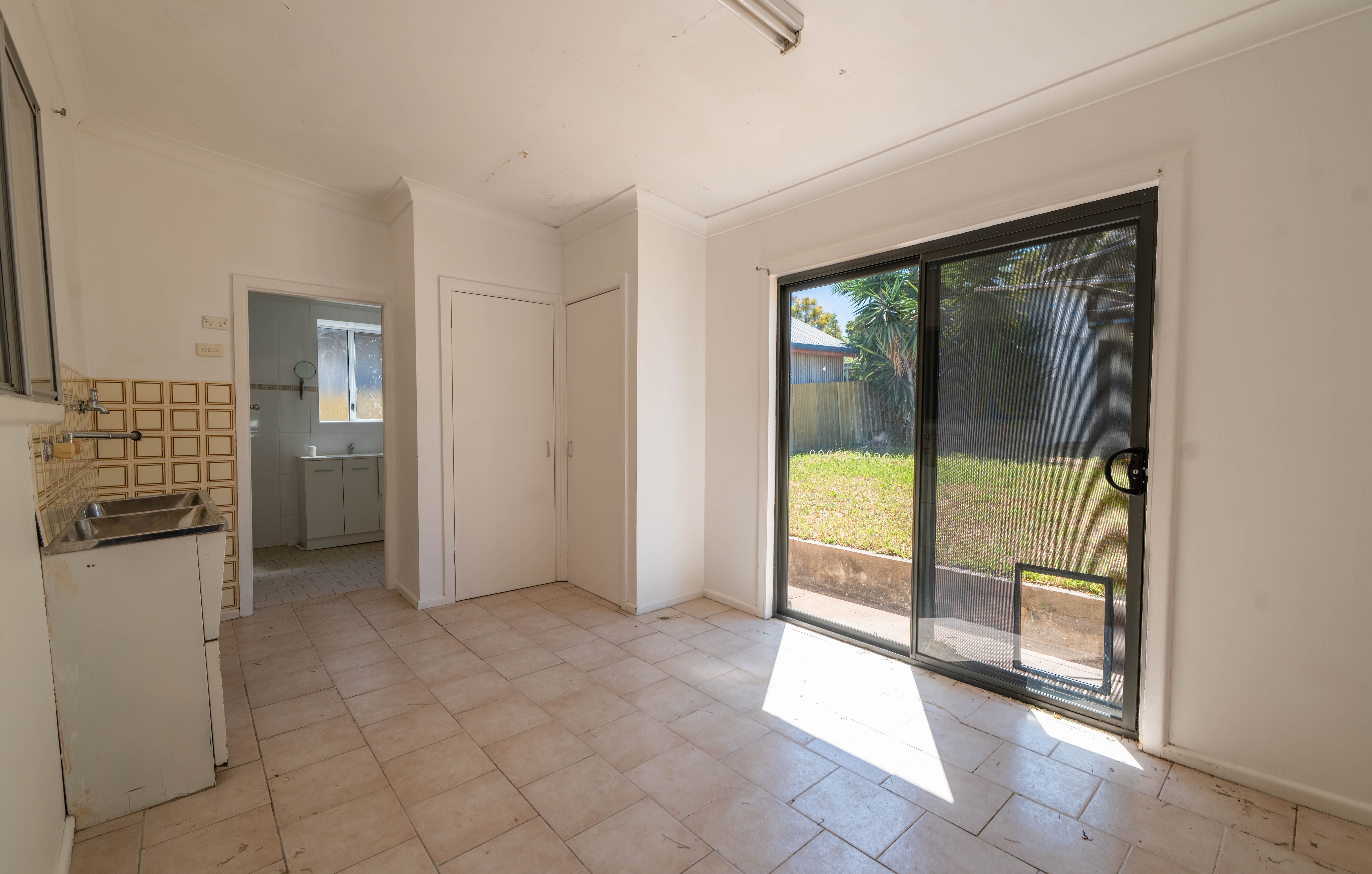 84 Mitchell Street — photo 12 of 14
