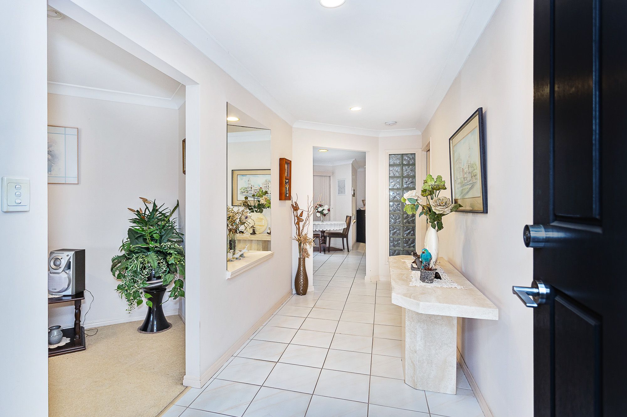 10 Sugarleaf Court — photo 3 of 21