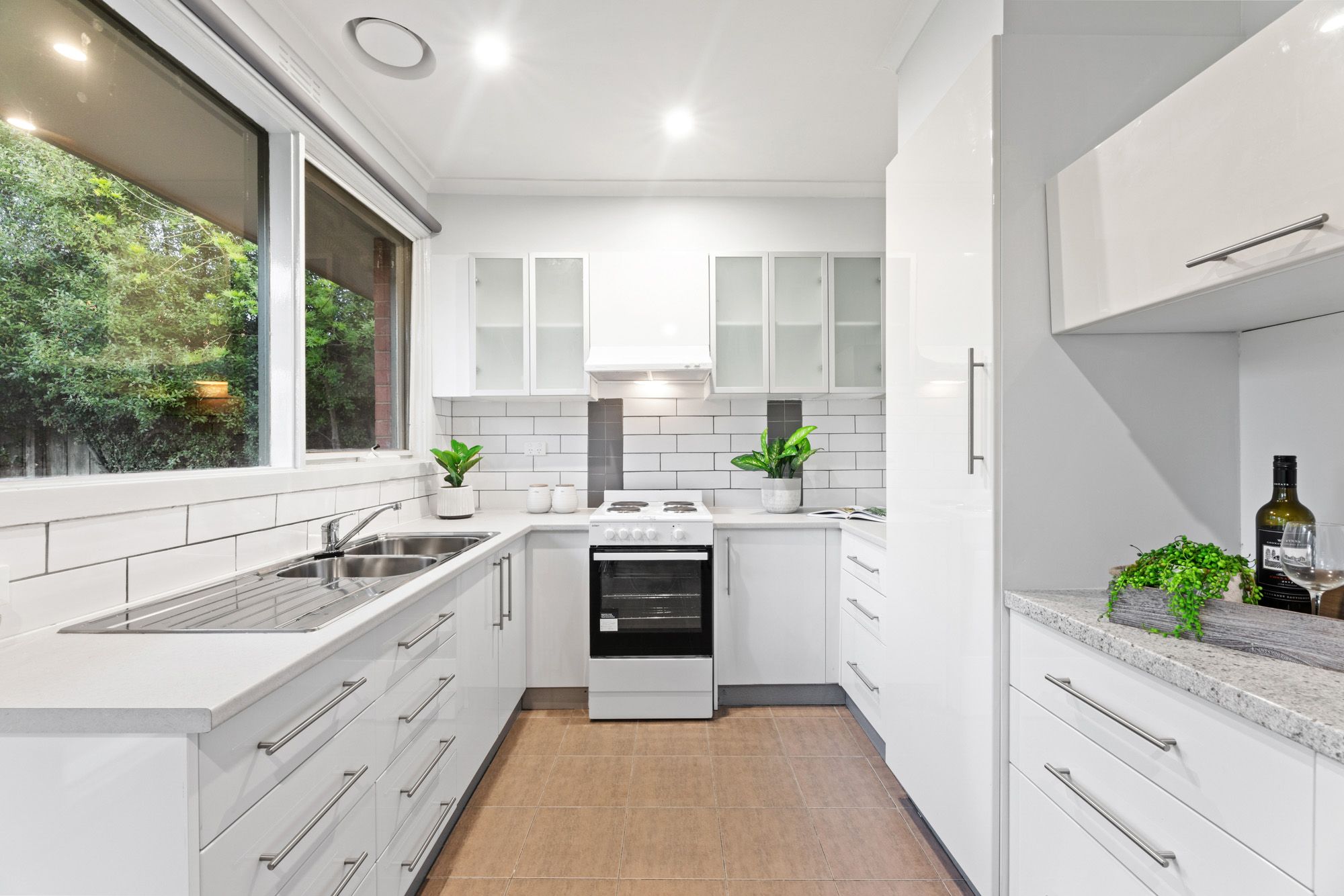 22 Chandler Grove, Burwood, VIC 3125