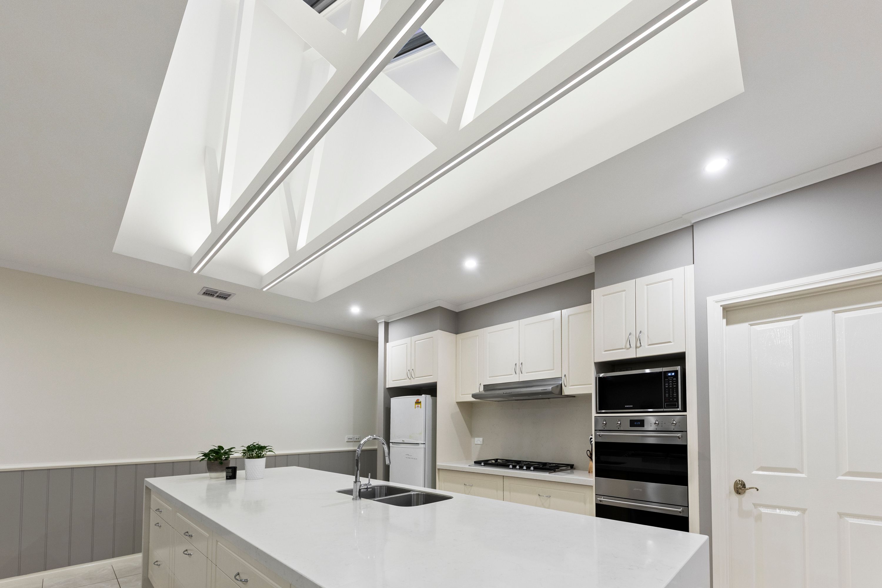 19 Waterford Rise — photo 3 of 29