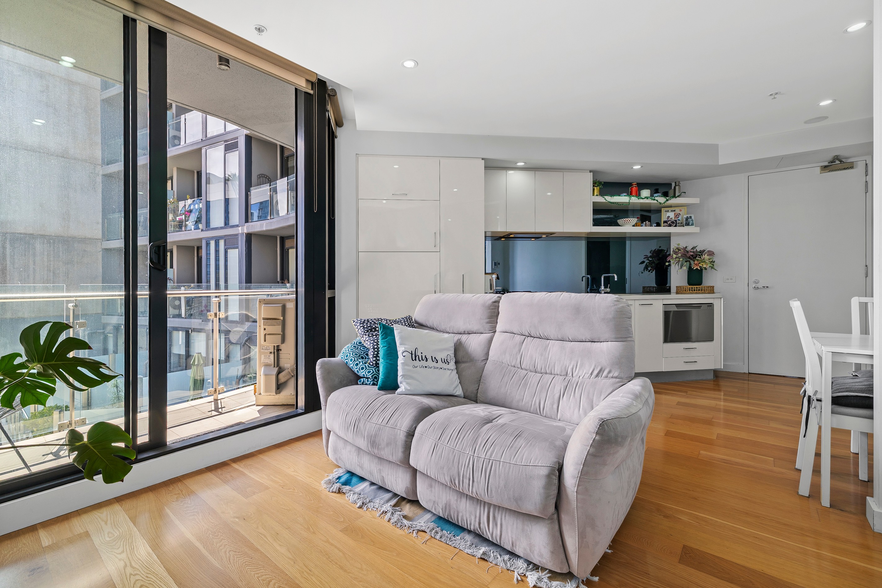 516/338 Kings Way, South Melbourne, VIC 3205