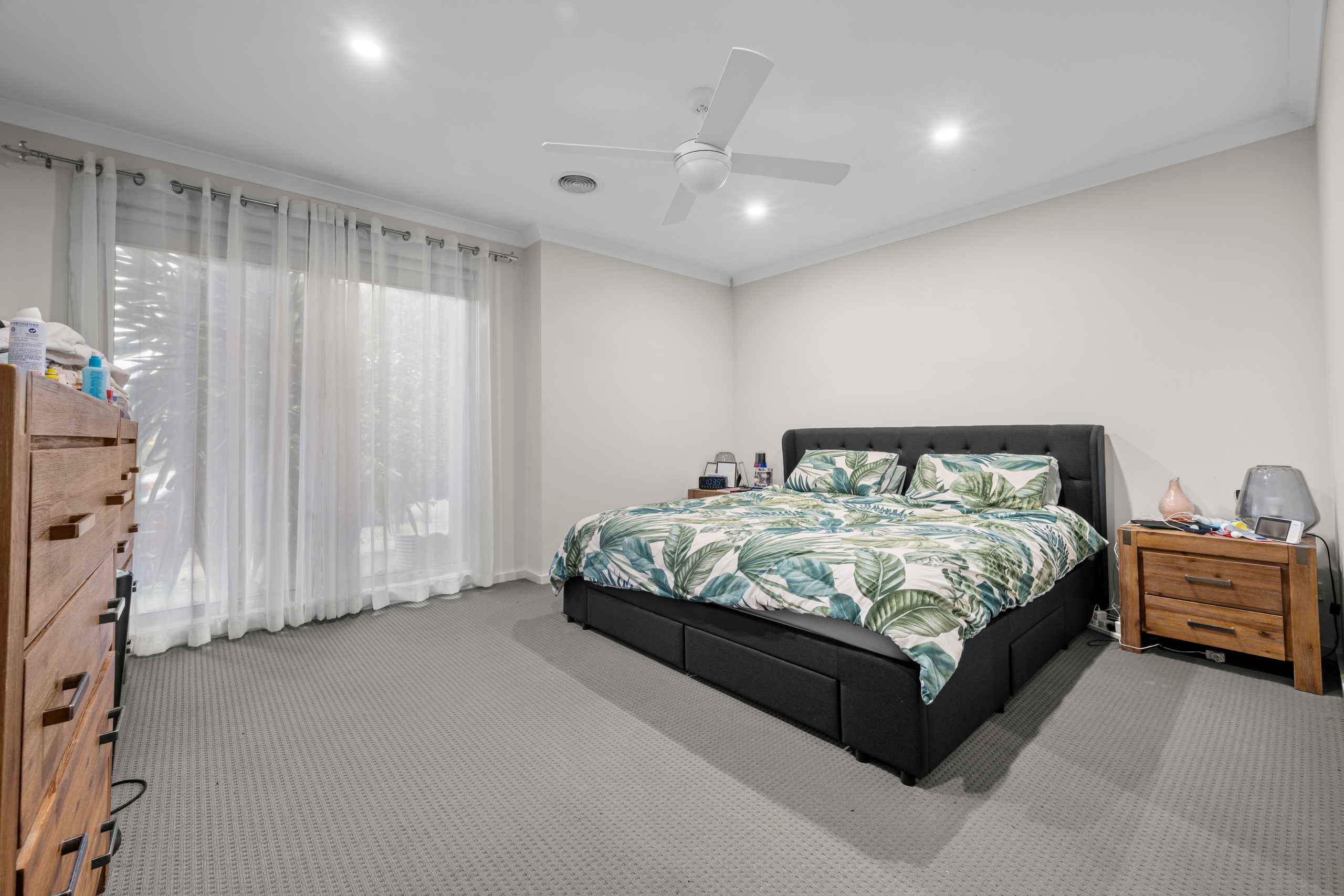 24 Harper Street, Melton South, VIC 3338