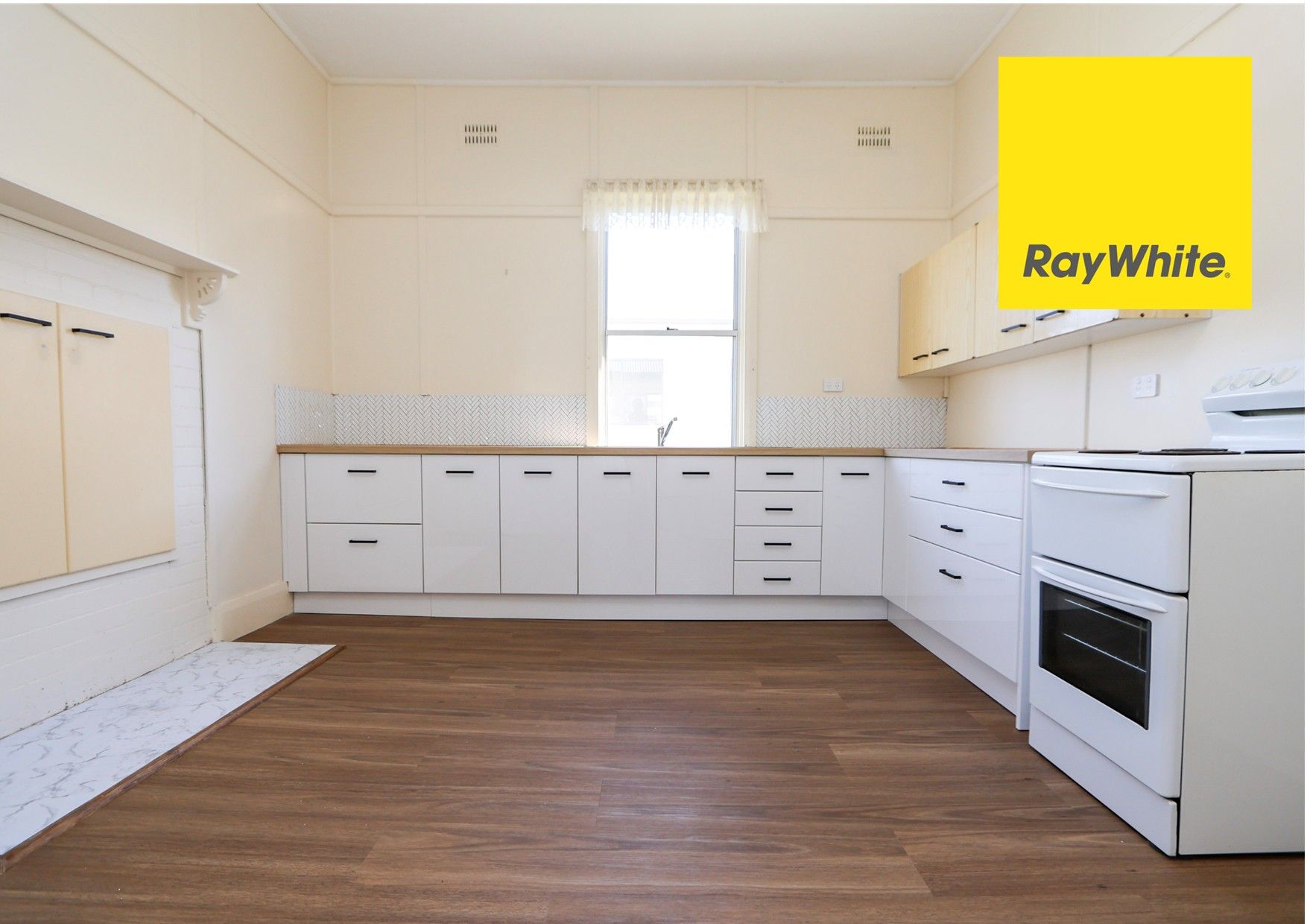 55 George Street, Inverell, NSW 2360