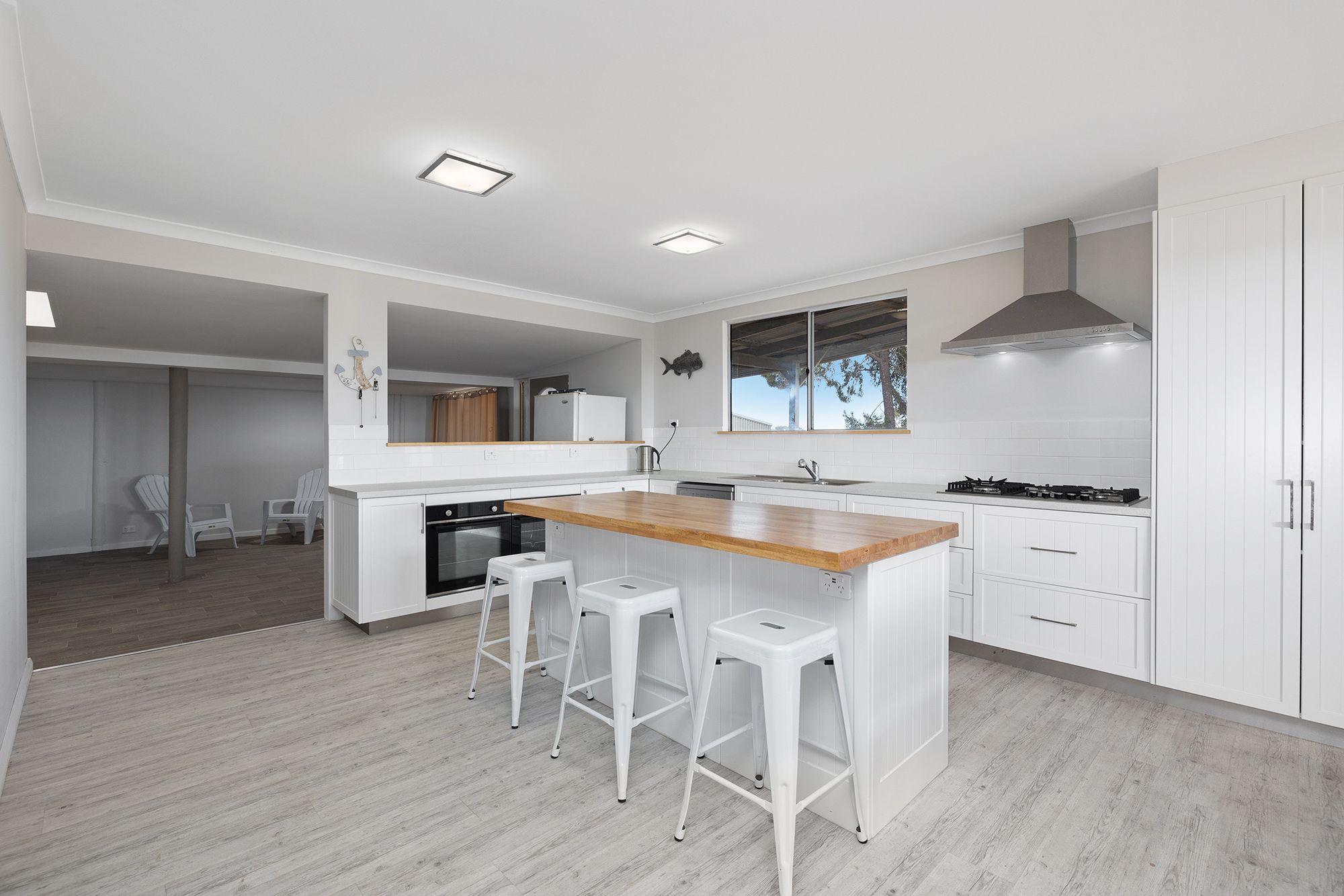 436 Ocean Farm, Nilgen WA 6044