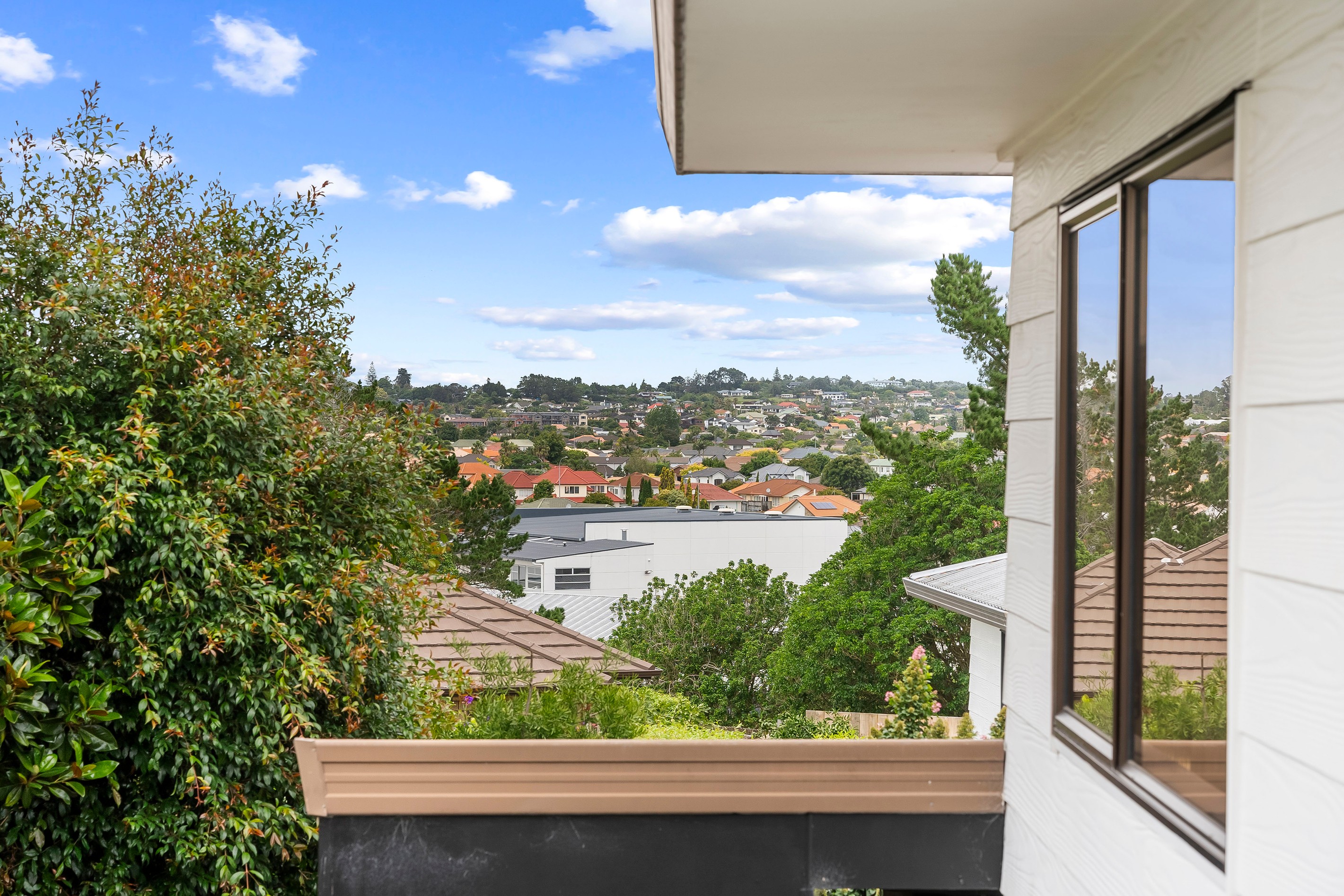 15A Coubray Place, Botany Downs, Manukau City