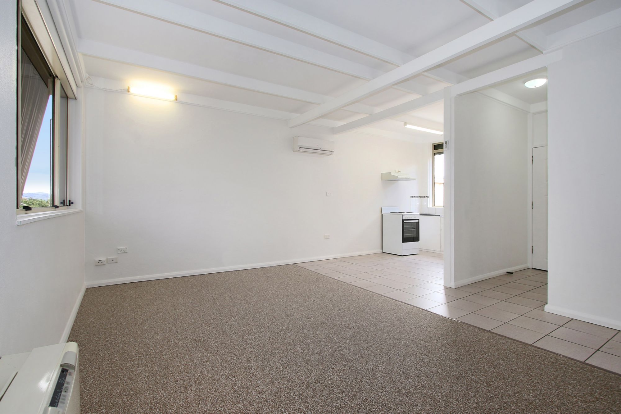 16/562 Union Road, Lavington, NSW 2641