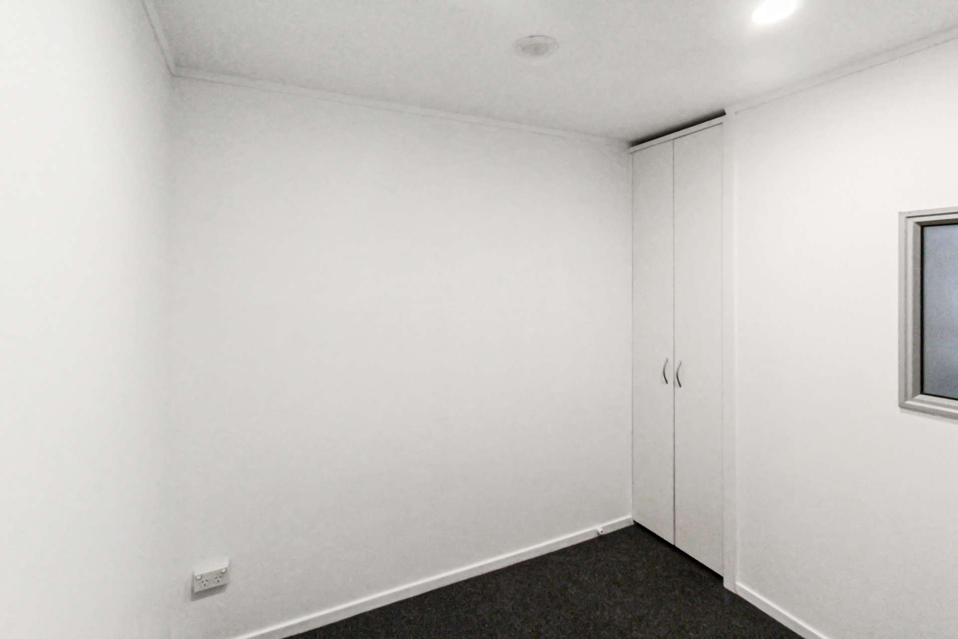 2F/34 Kingston Street photo 6