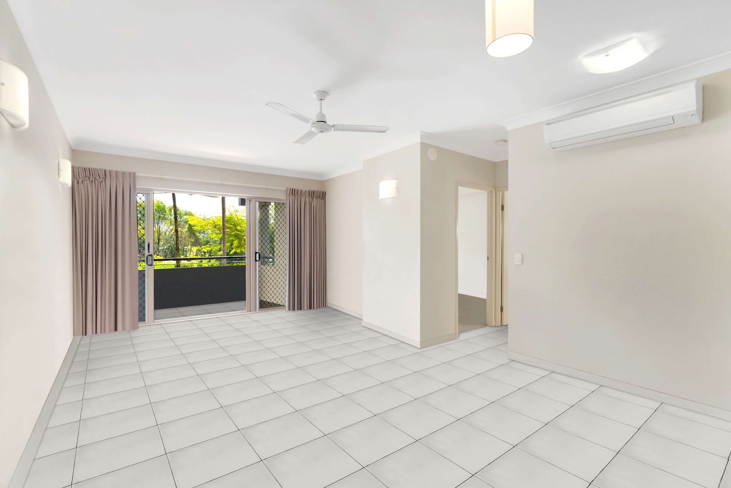 722/12-21 Gregory Street, Westcourt, QLD 4870