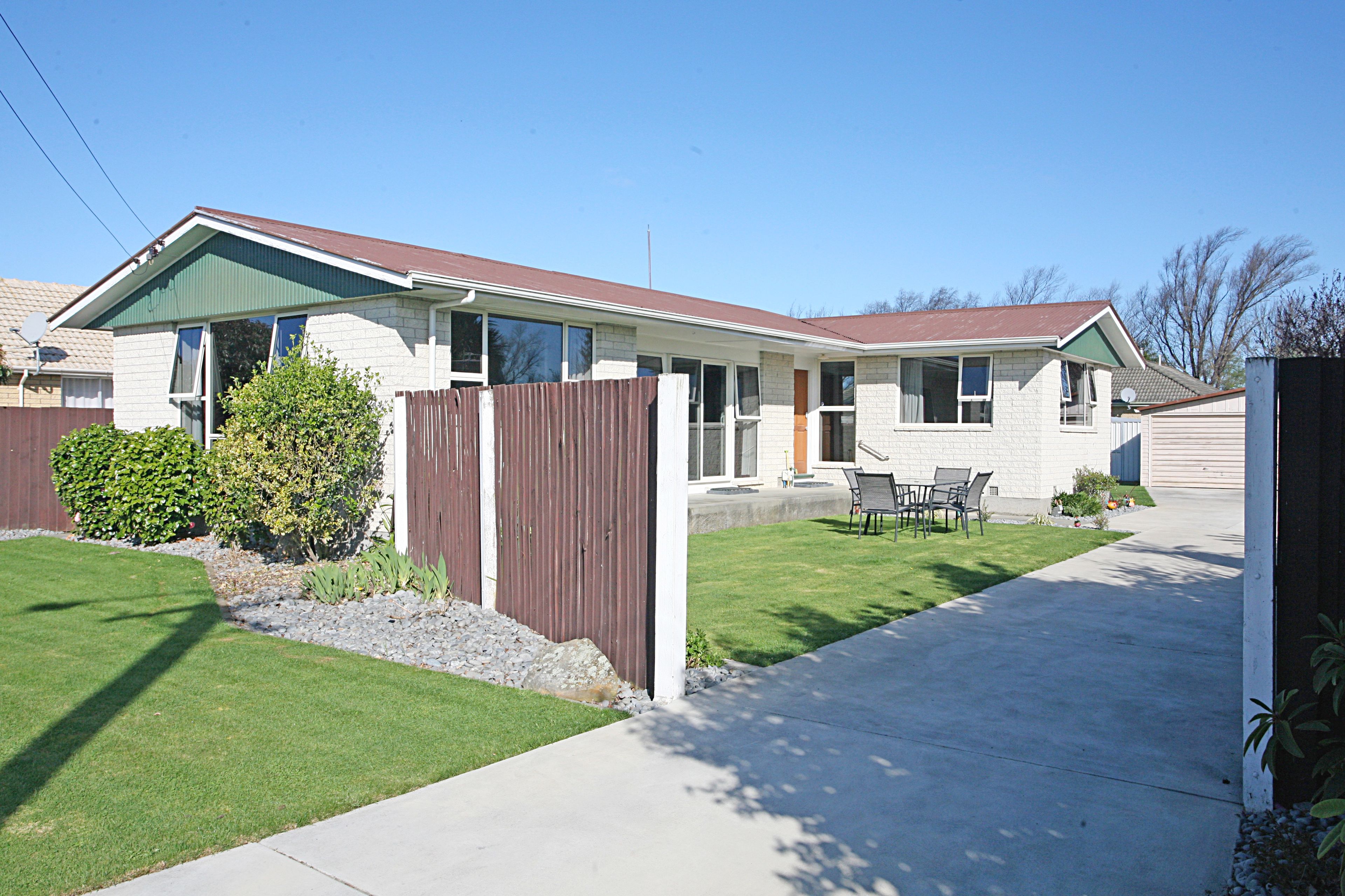 80 Farquhars Road, Redwood, Christchurch City